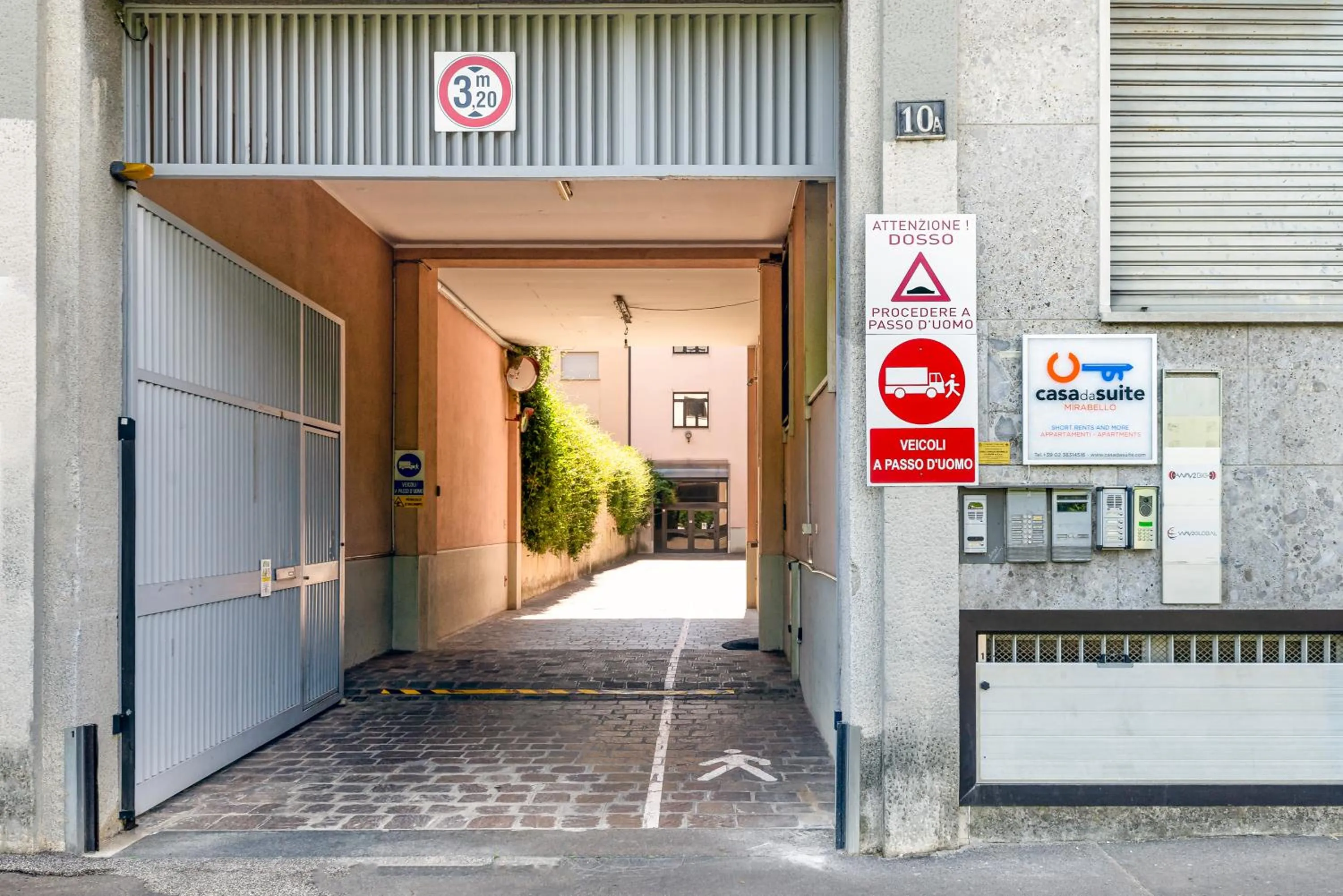 Facade/entrance in Casa da Suite Mirabello