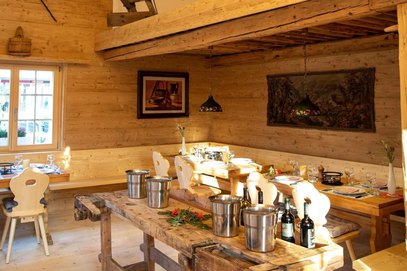 Restaurant/places to eat in Alpenlodge Val Gronda