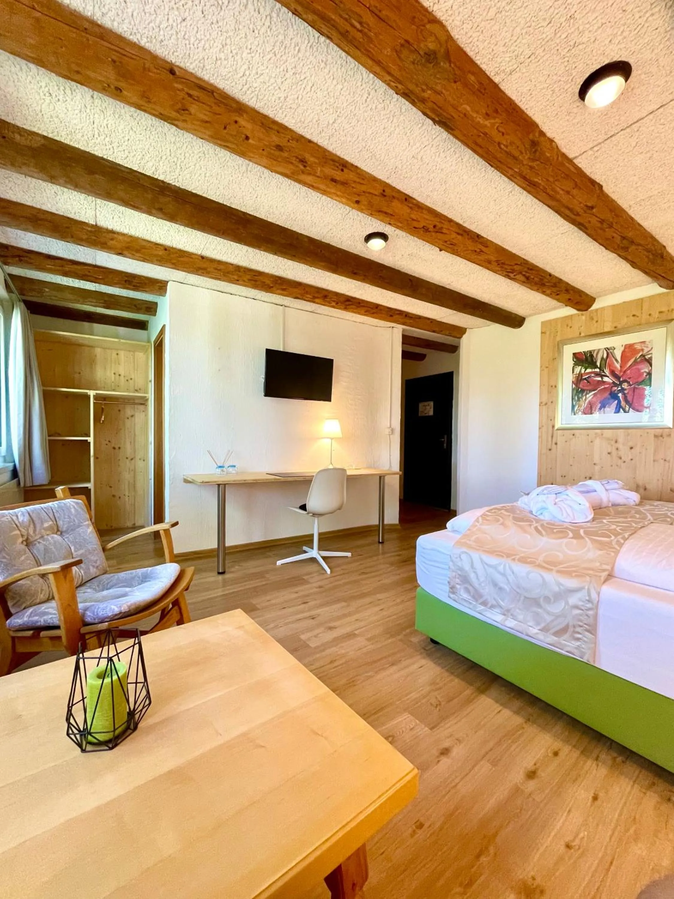 Bedroom, Bed in Alpenlodge Val Gronda