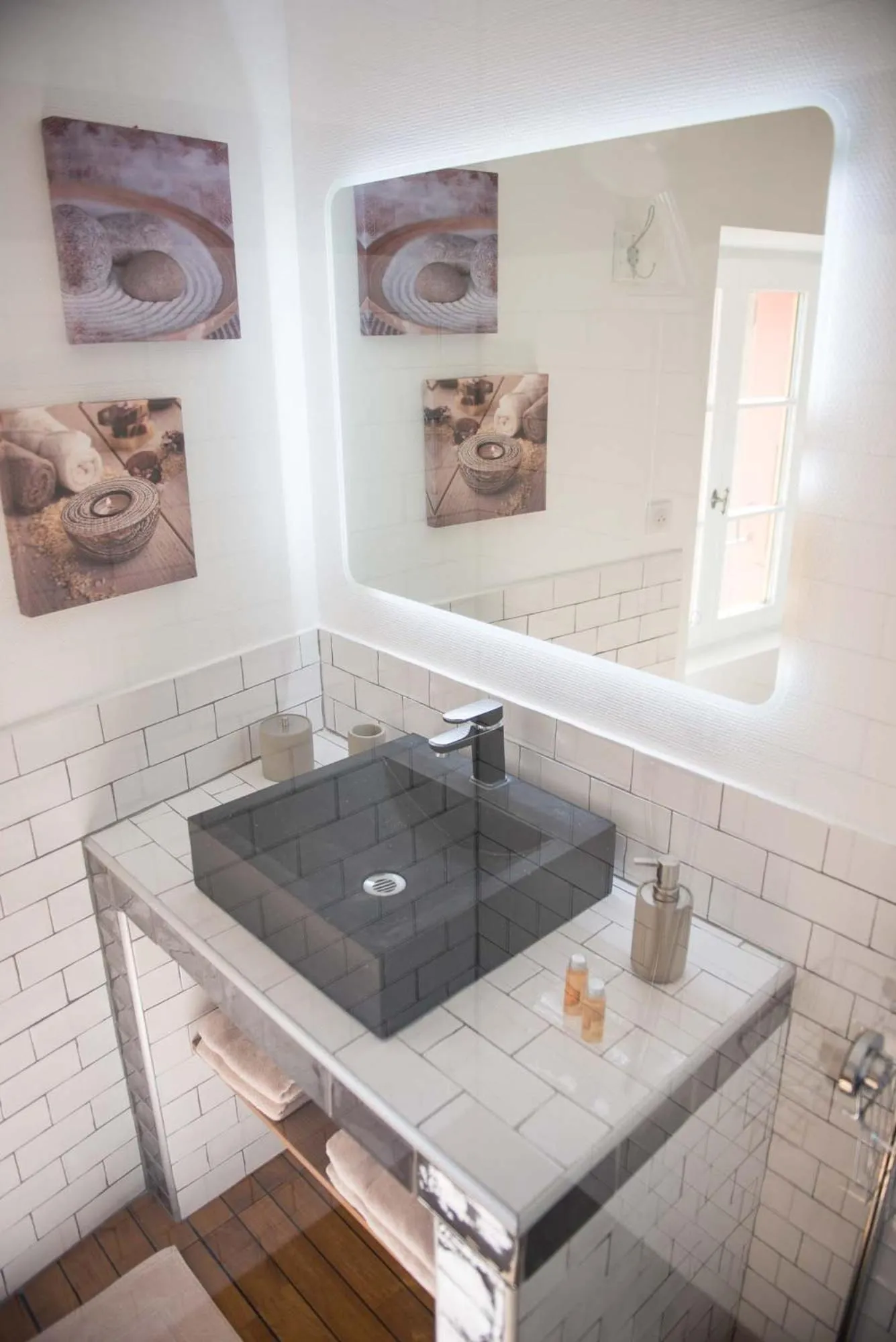 La Demeure de Cybèle - Gite de charme pour 10 personnes en Drôme Provençale