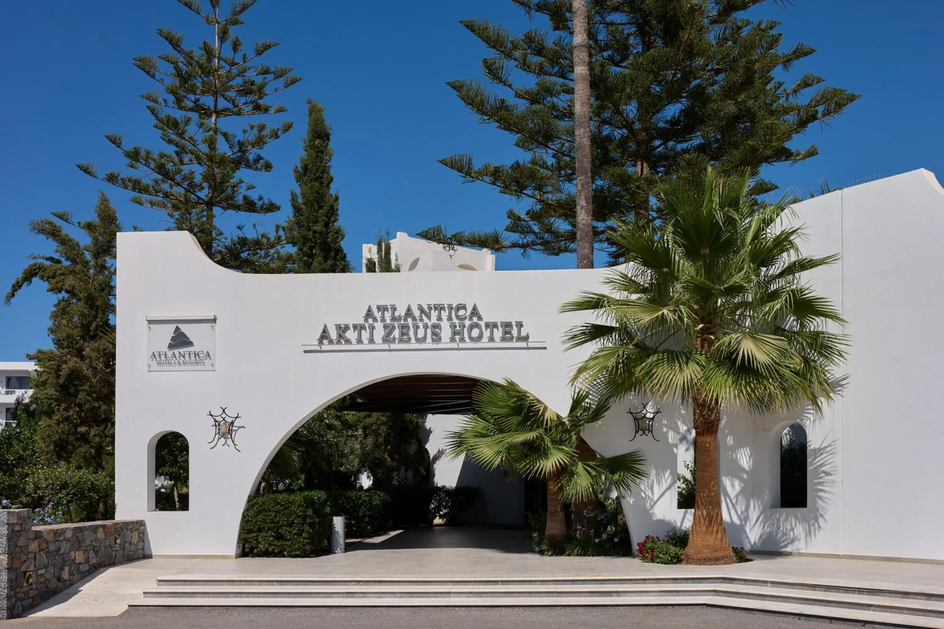 Day in Atlantica Akti Zeus Hotel