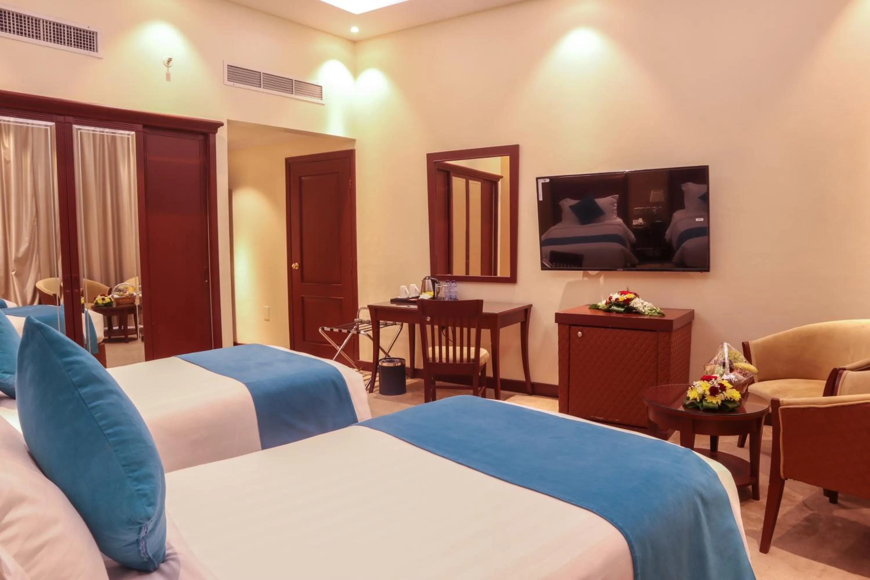 Bedroom, Bed in Palette Luxury Marina View Formerly Happy Days Hotel