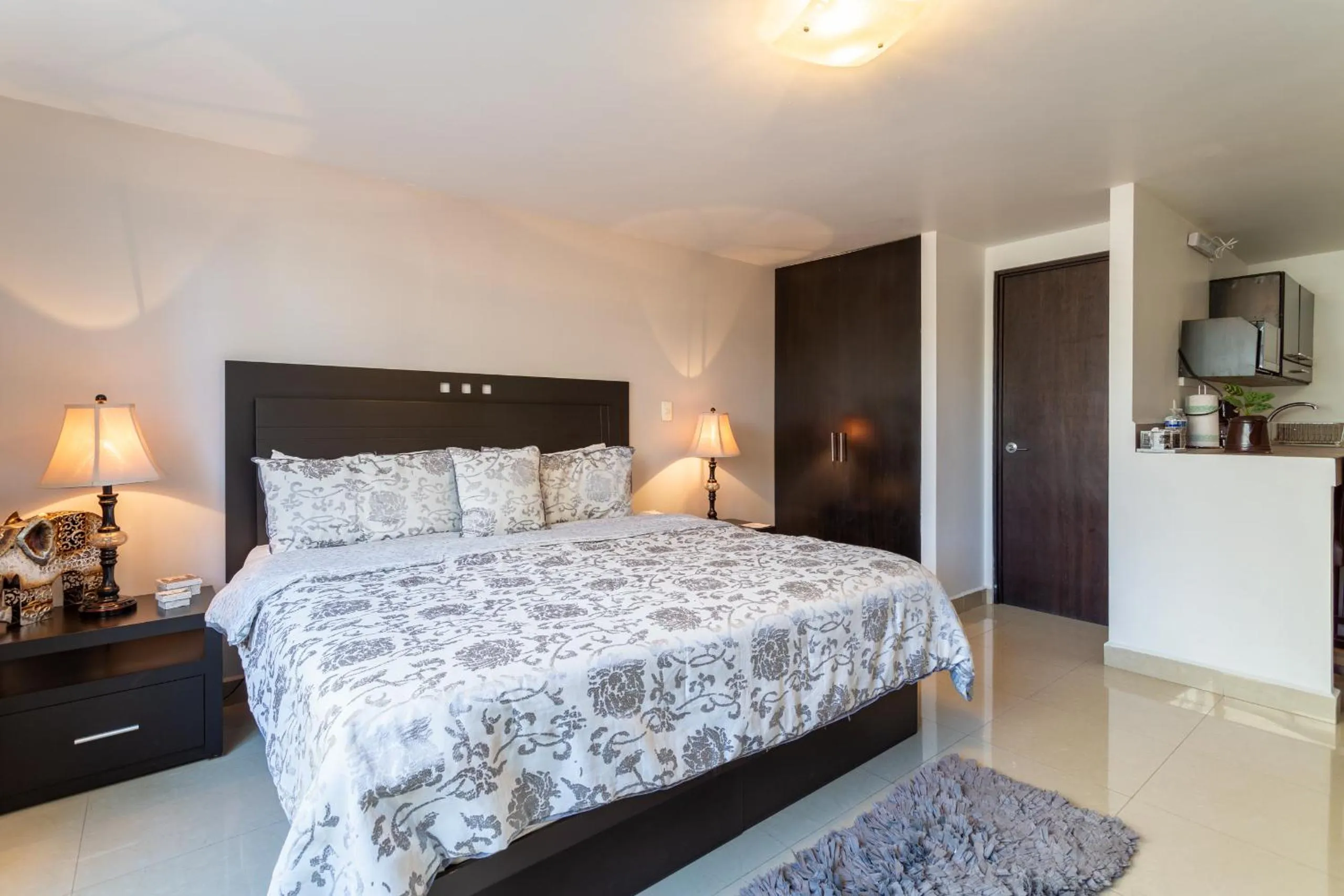 Bed in Suites 259 Condesa