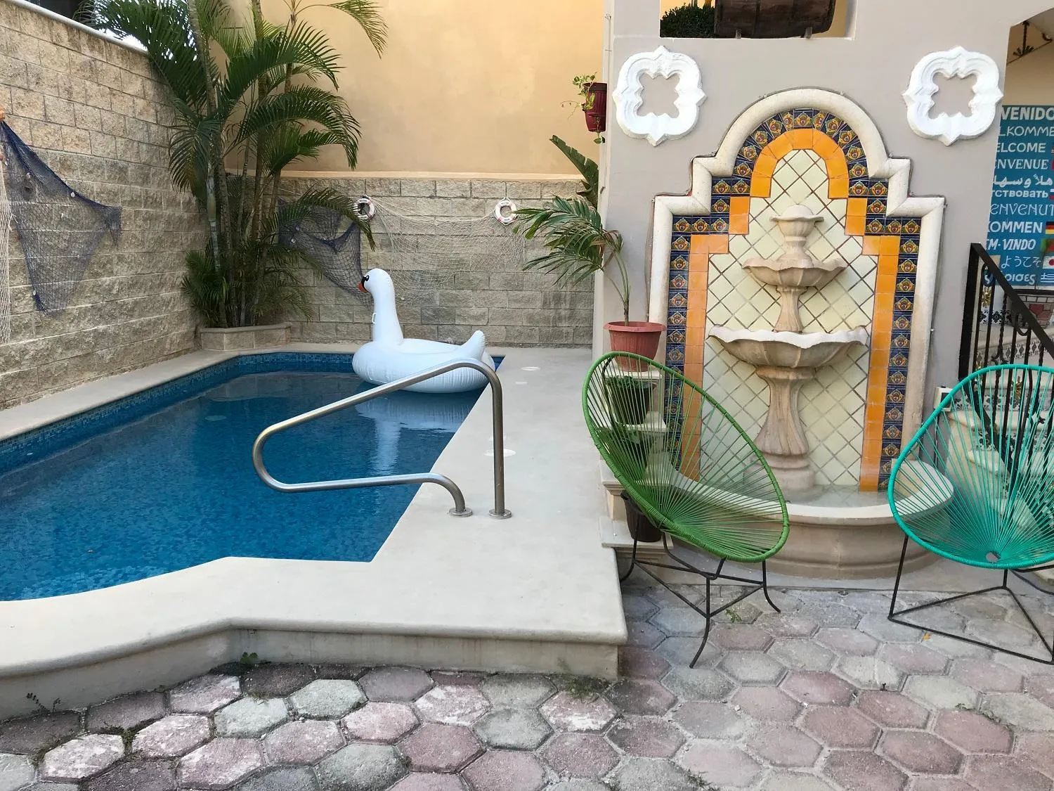 Decorative detail in Suites Fenicia