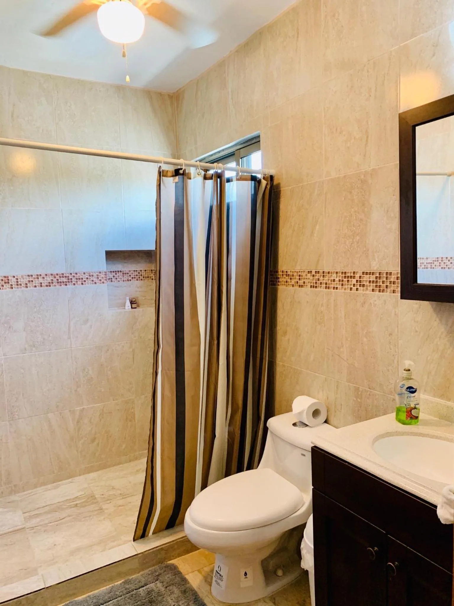 Bathroom in Suites Fenicia