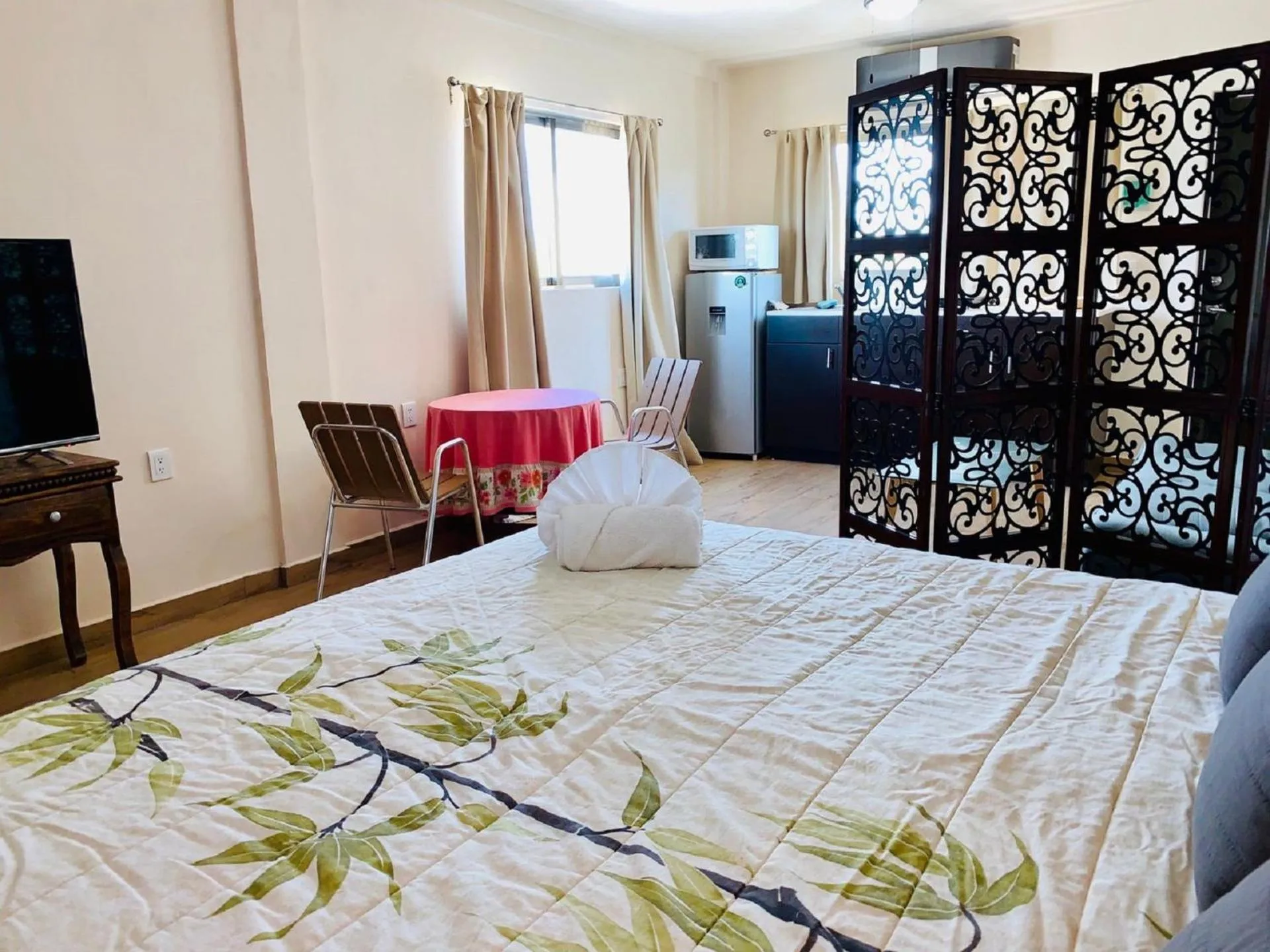 Bed in Suites Fenicia