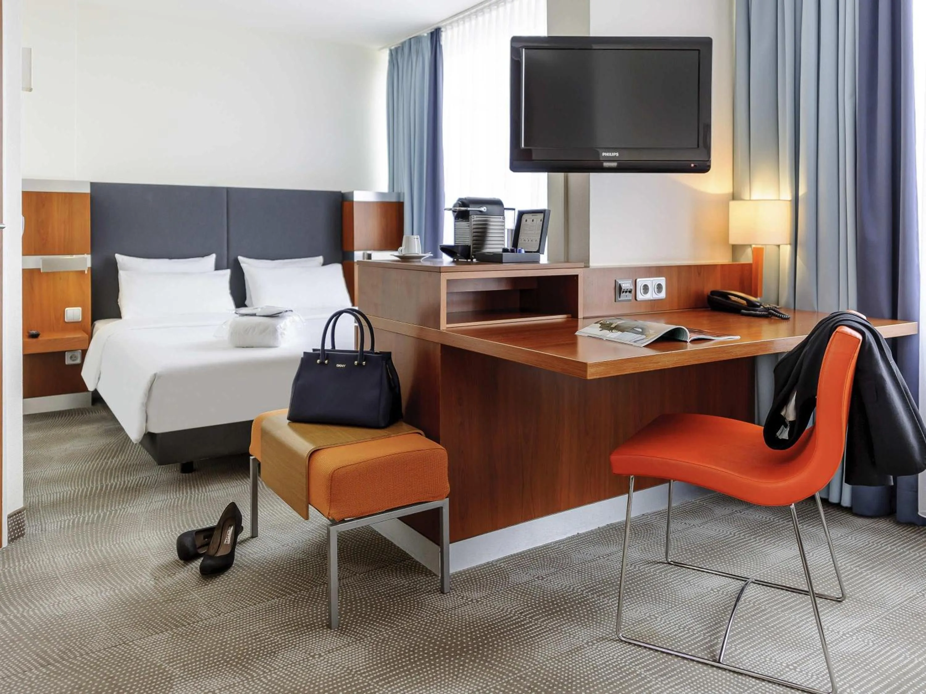 Bedroom, Bed in Novotel Erlangen