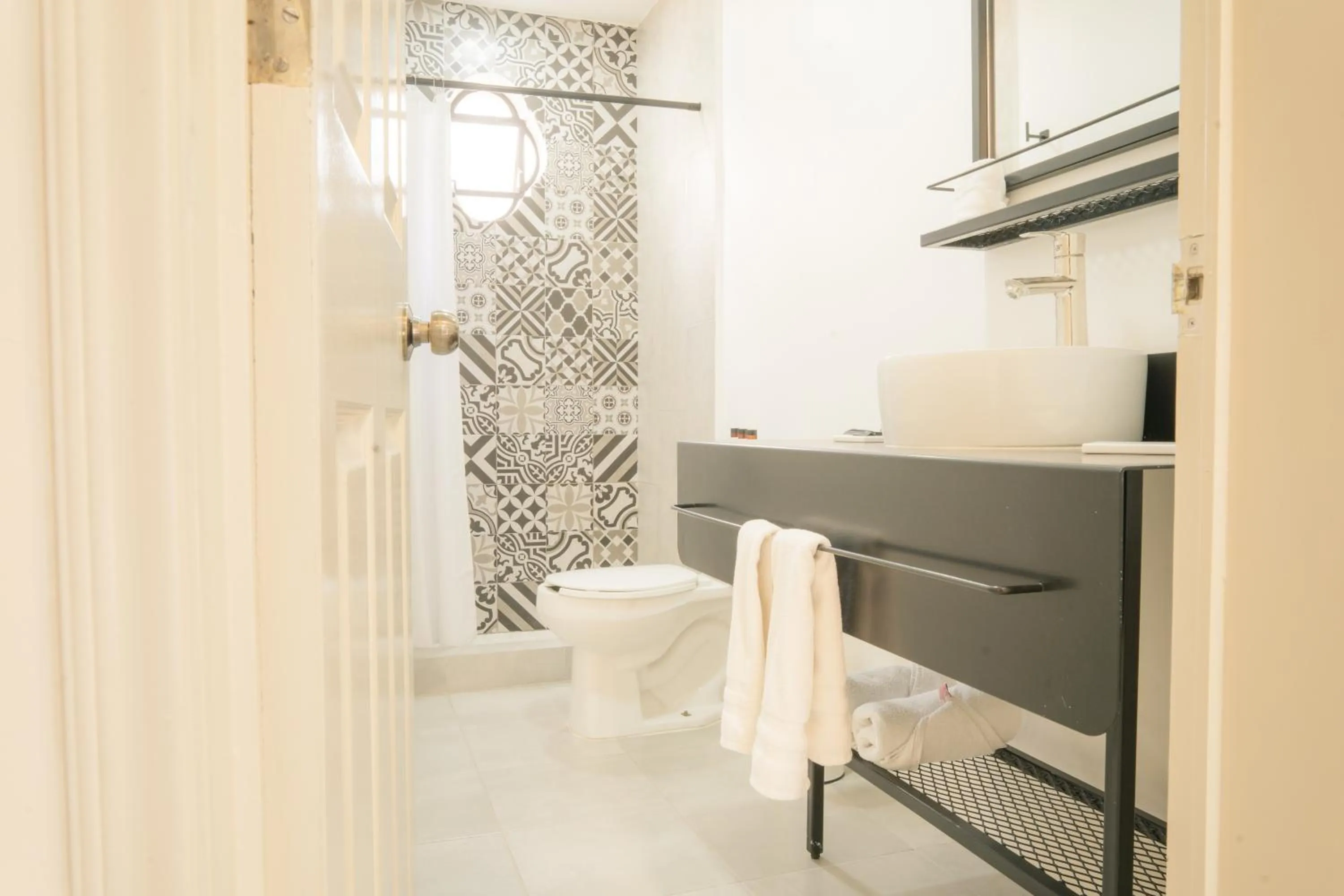 Shower in Casa Doper Guadiana