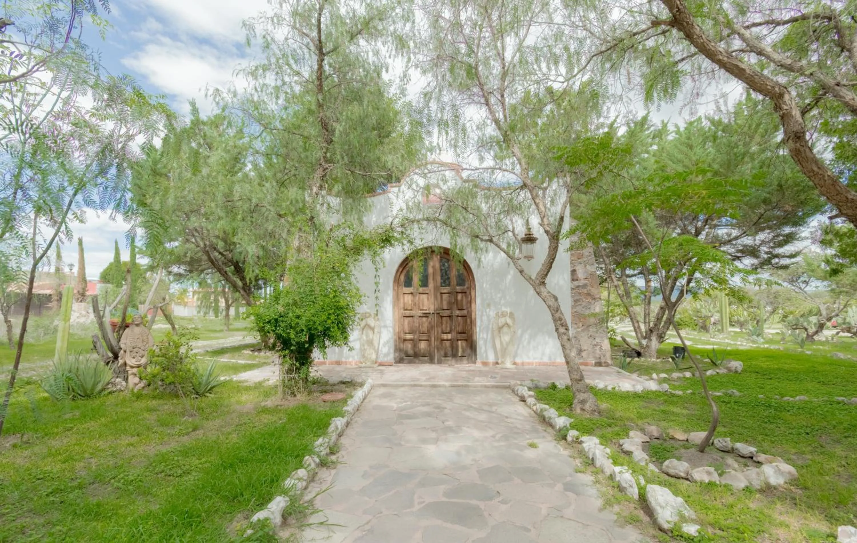 Property building in Atotonilco Hotel & Club