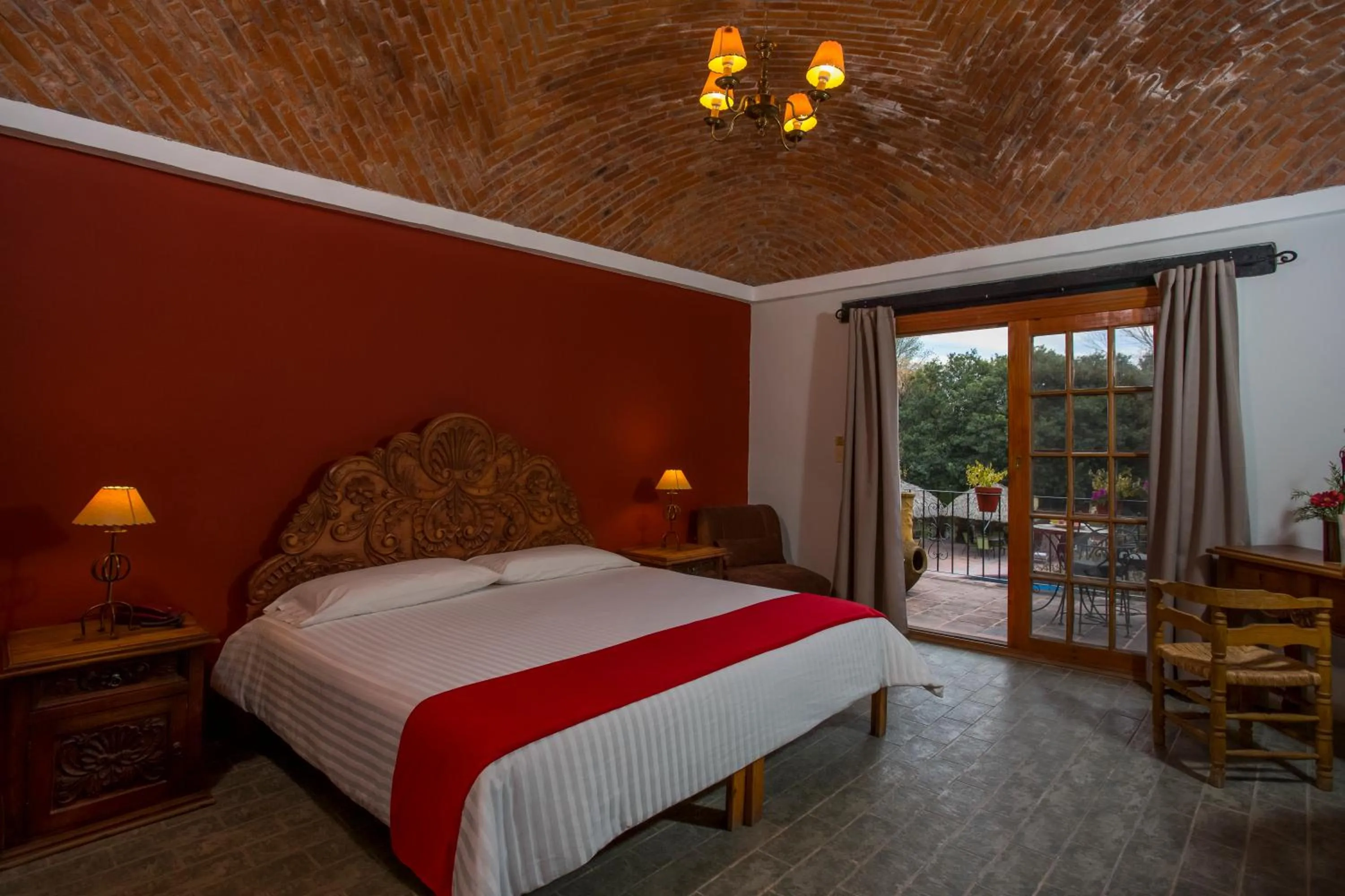 Bedroom, Bed in Atotonilco Hotel & Club