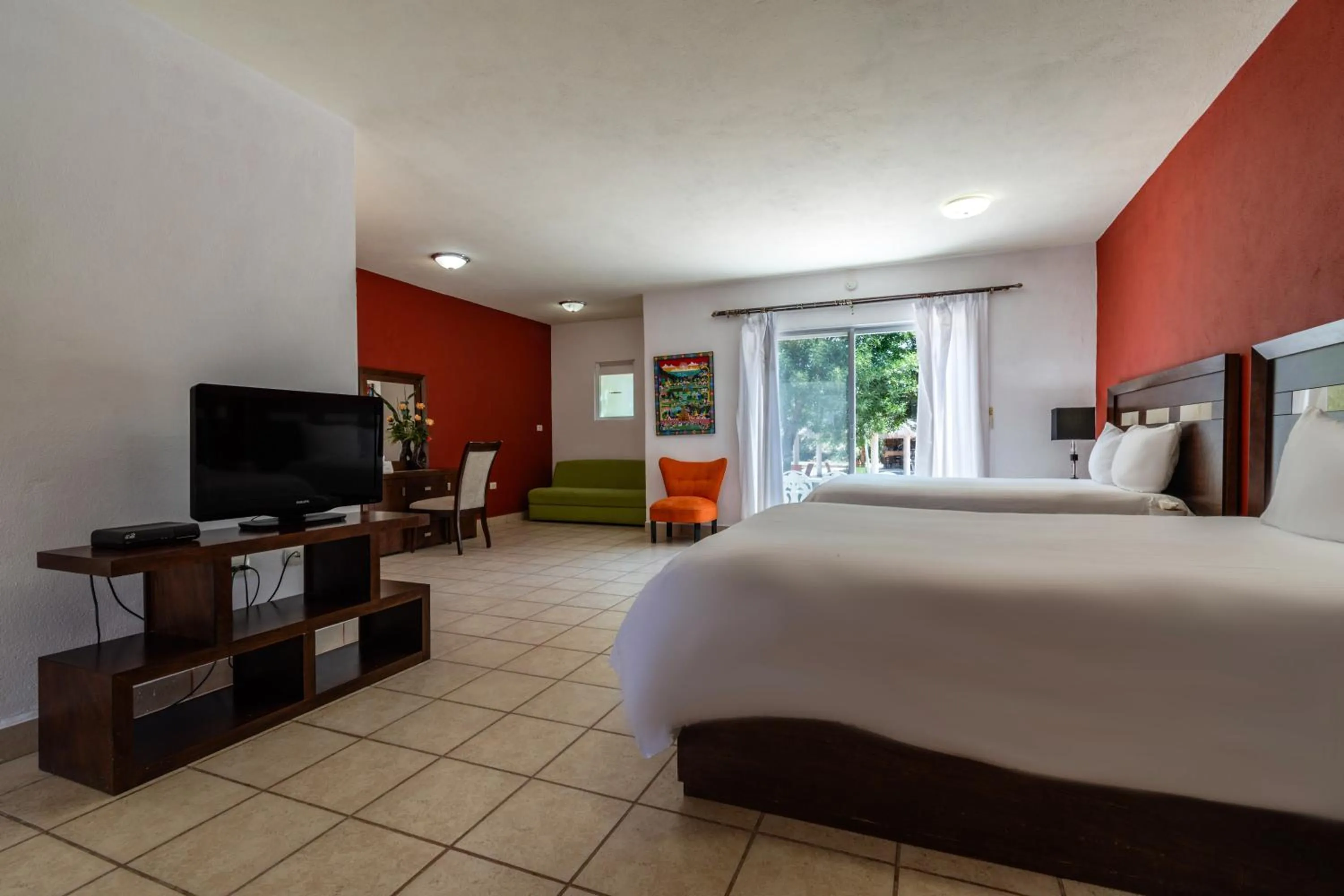 Photo of the whole room, Bed in Atotonilco Hotel & Club