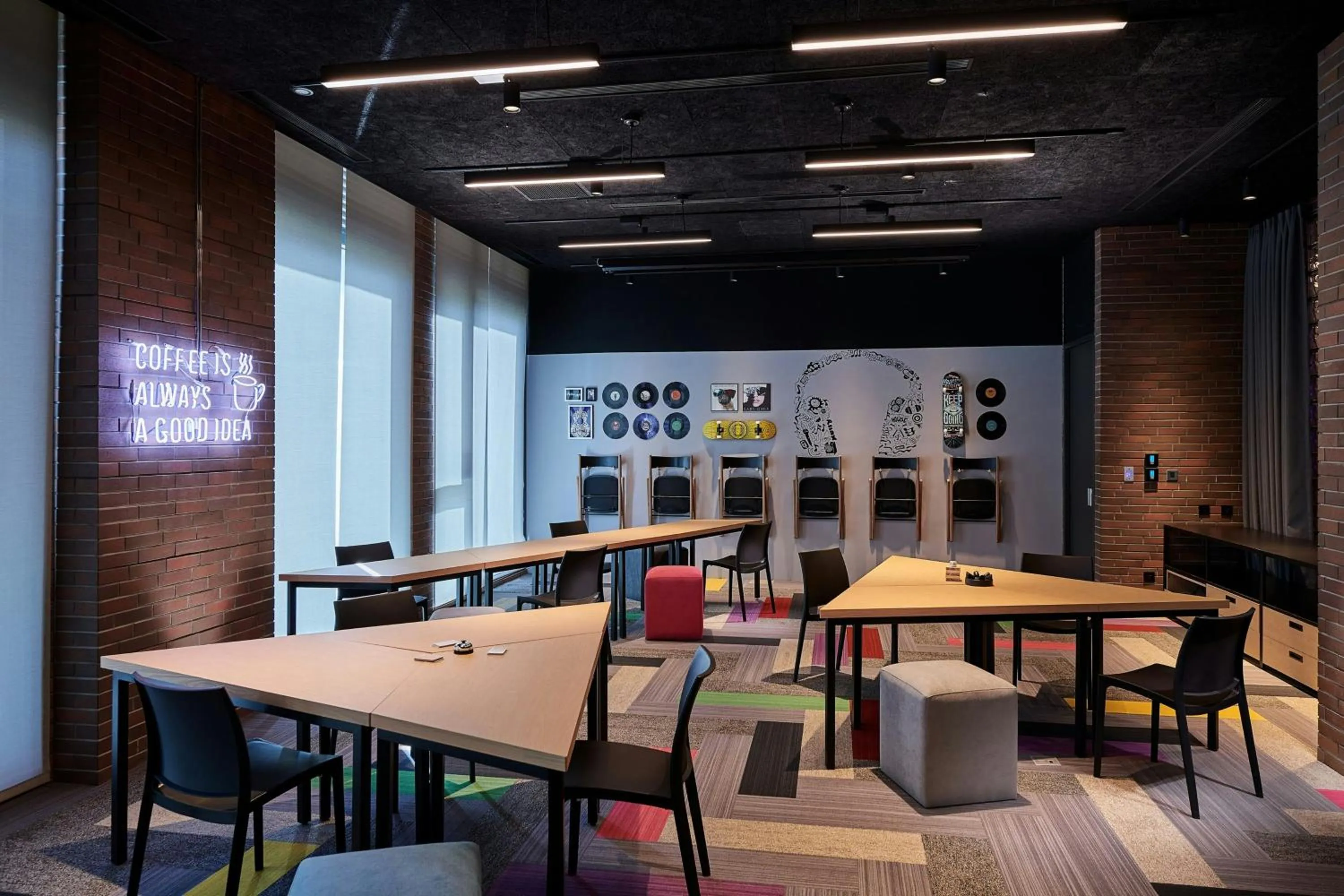 Meeting/conference room in Moxy Taichung