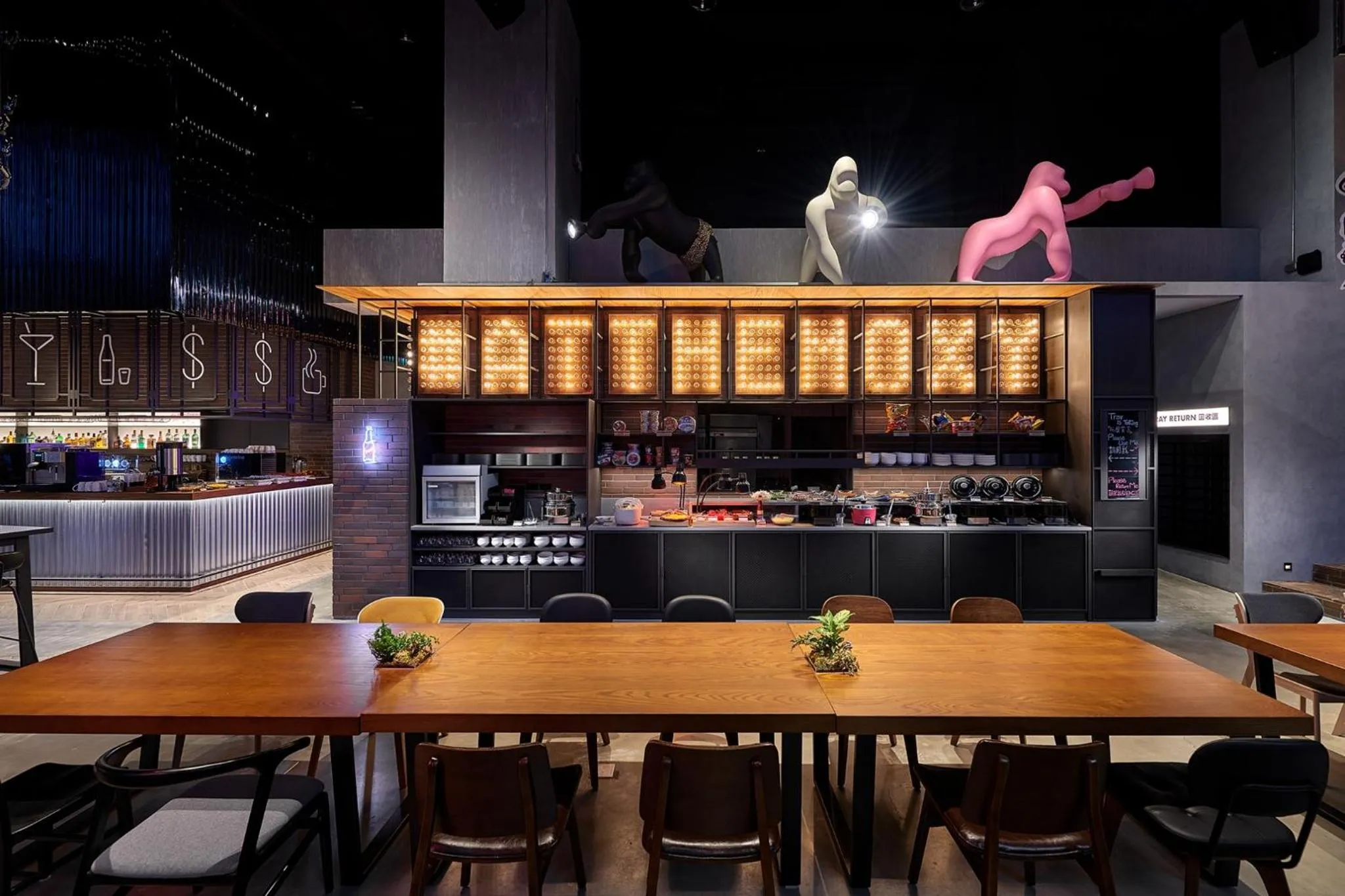 Restaurant/places to eat in Moxy Taichung