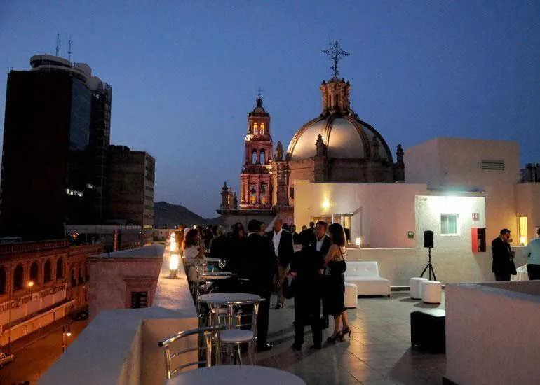 Night in Hotel Plaza Chihuahua