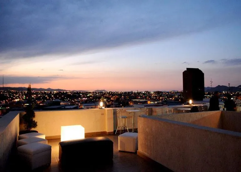Patio in Hotel Plaza Chihuahua