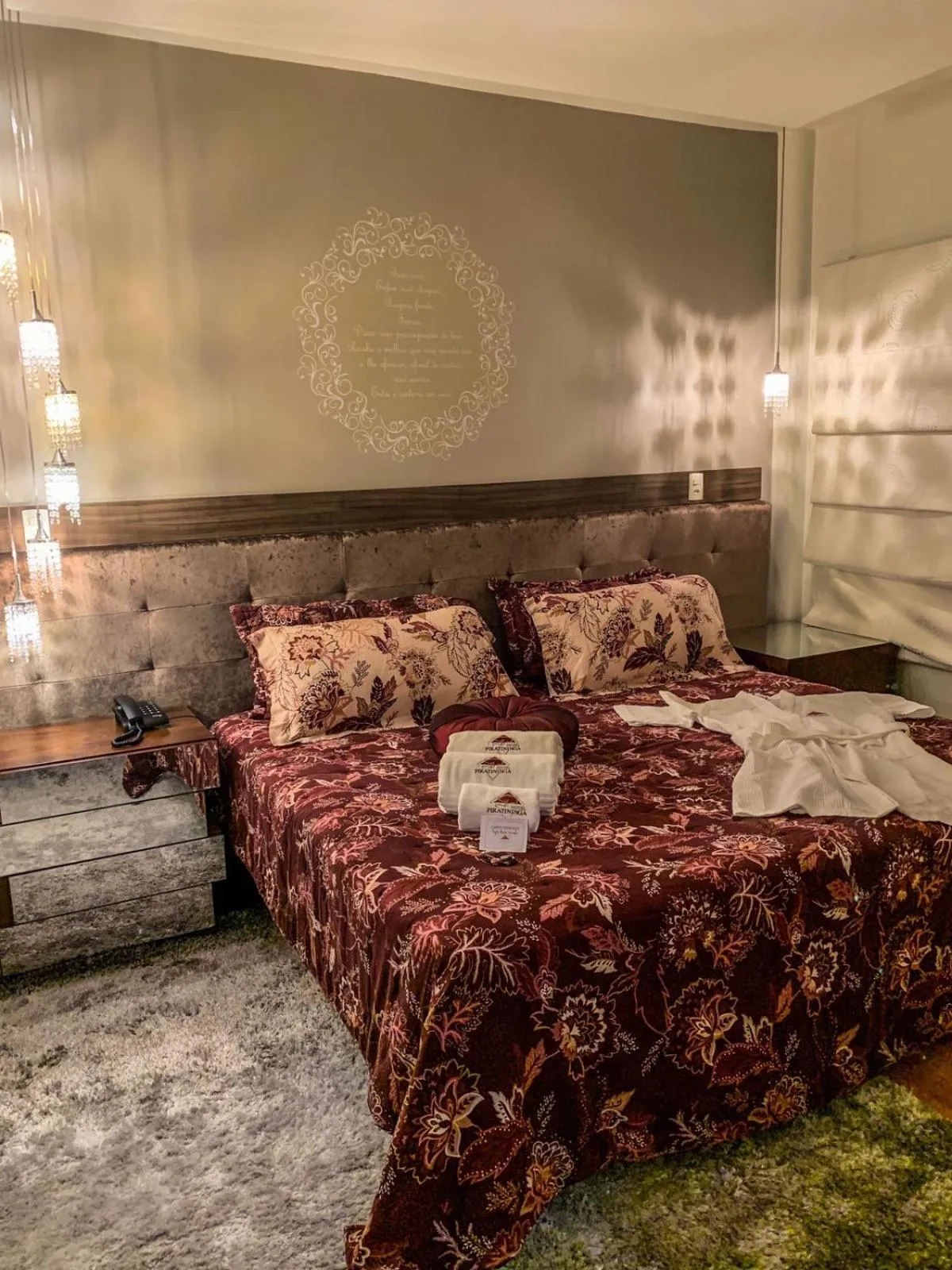 Bedroom, Bed in Hotel Piratininga Avenida Amazonas - Rondonópolis