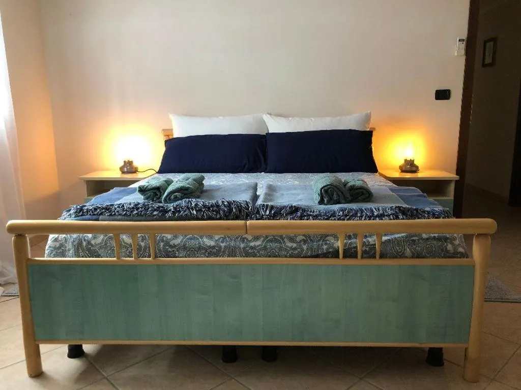 Bed in Villa Grandiosa FC