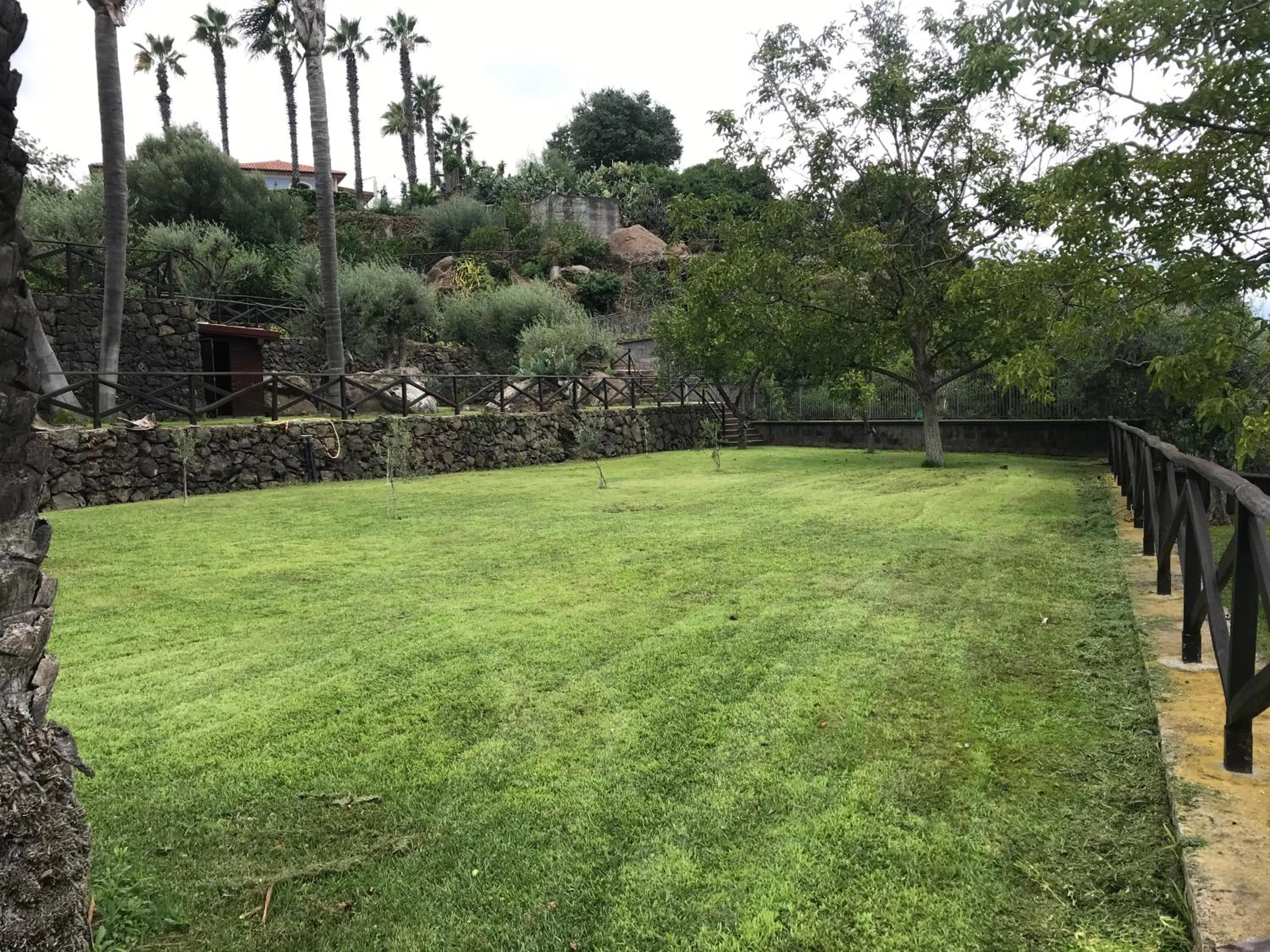 Property building in Villa Grandiosa FC