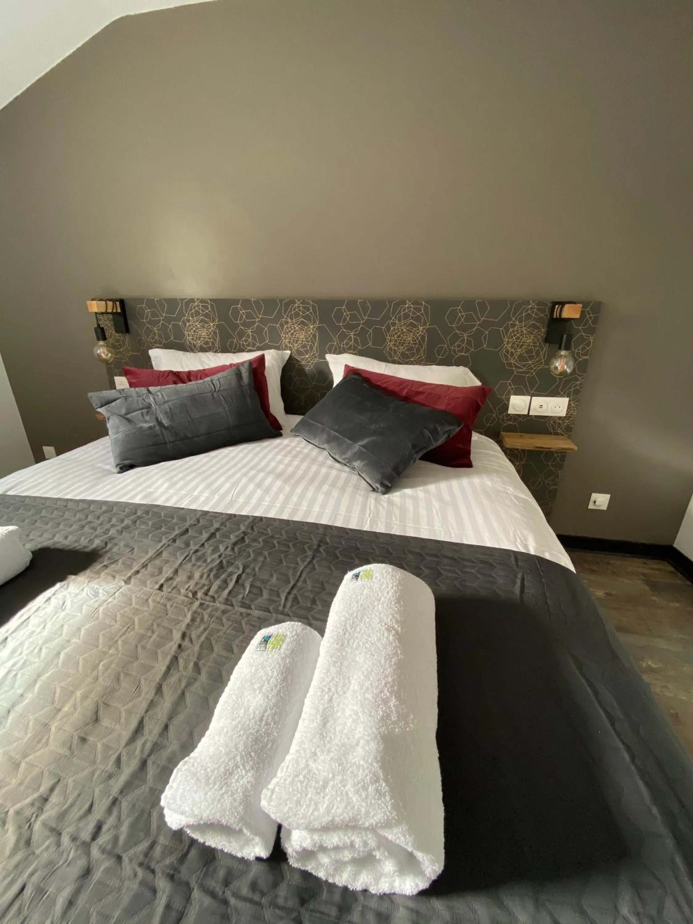 Bedroom, Bed in La Propriete de Bacchus