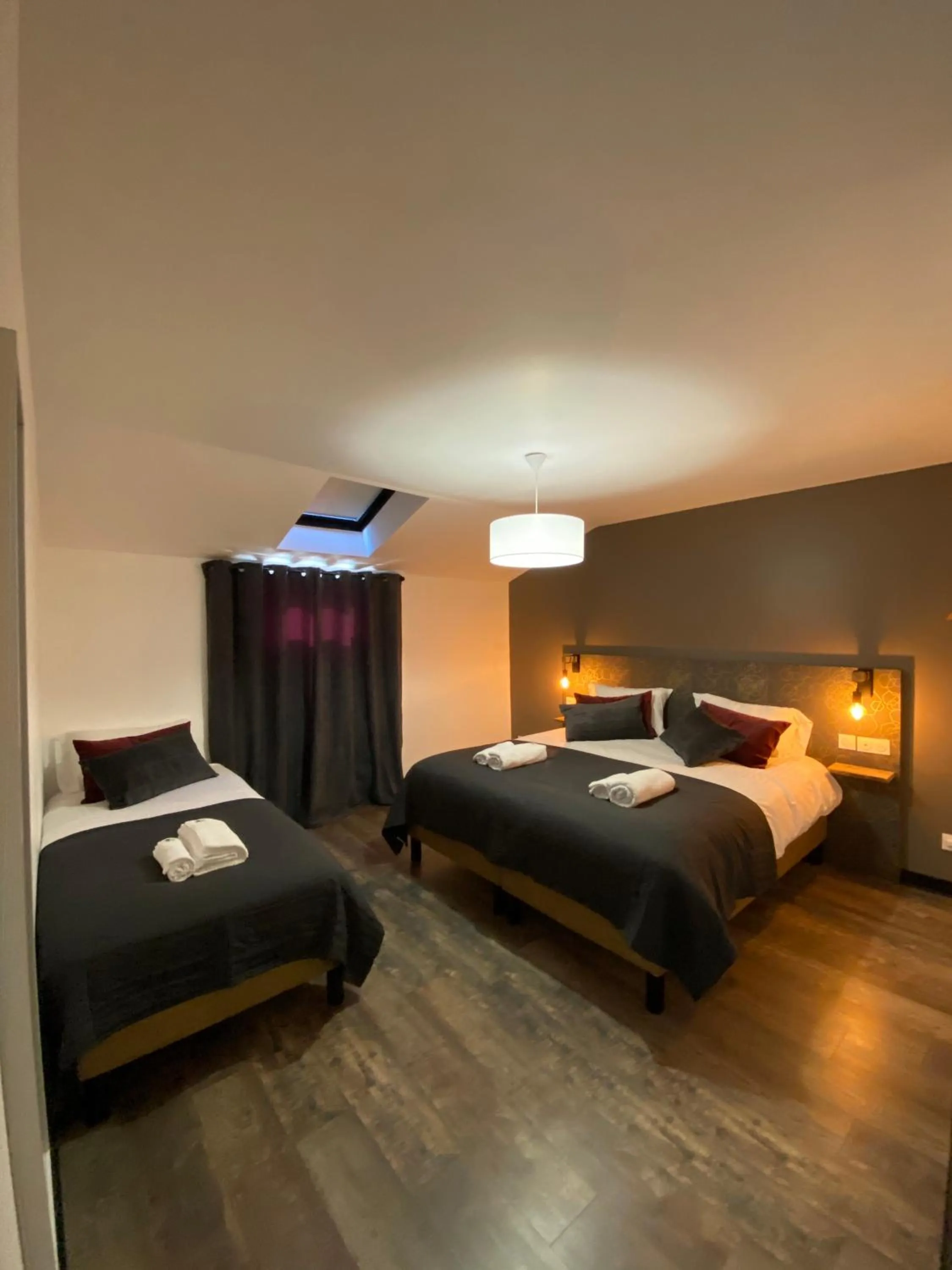 Bedroom, Bed in La Propriete de Bacchus