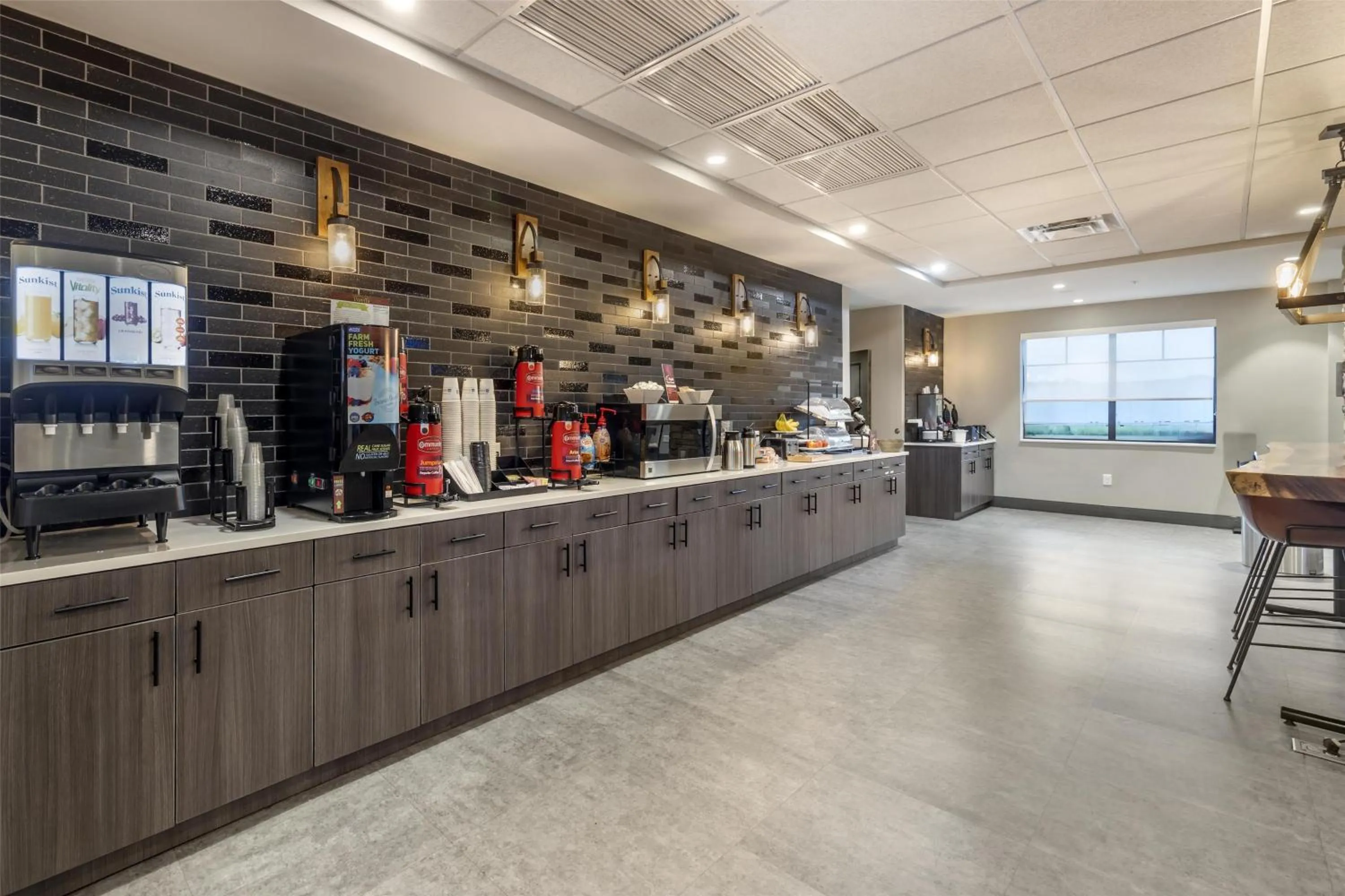 Breakfast in Best Western Plus Lawrenceburg