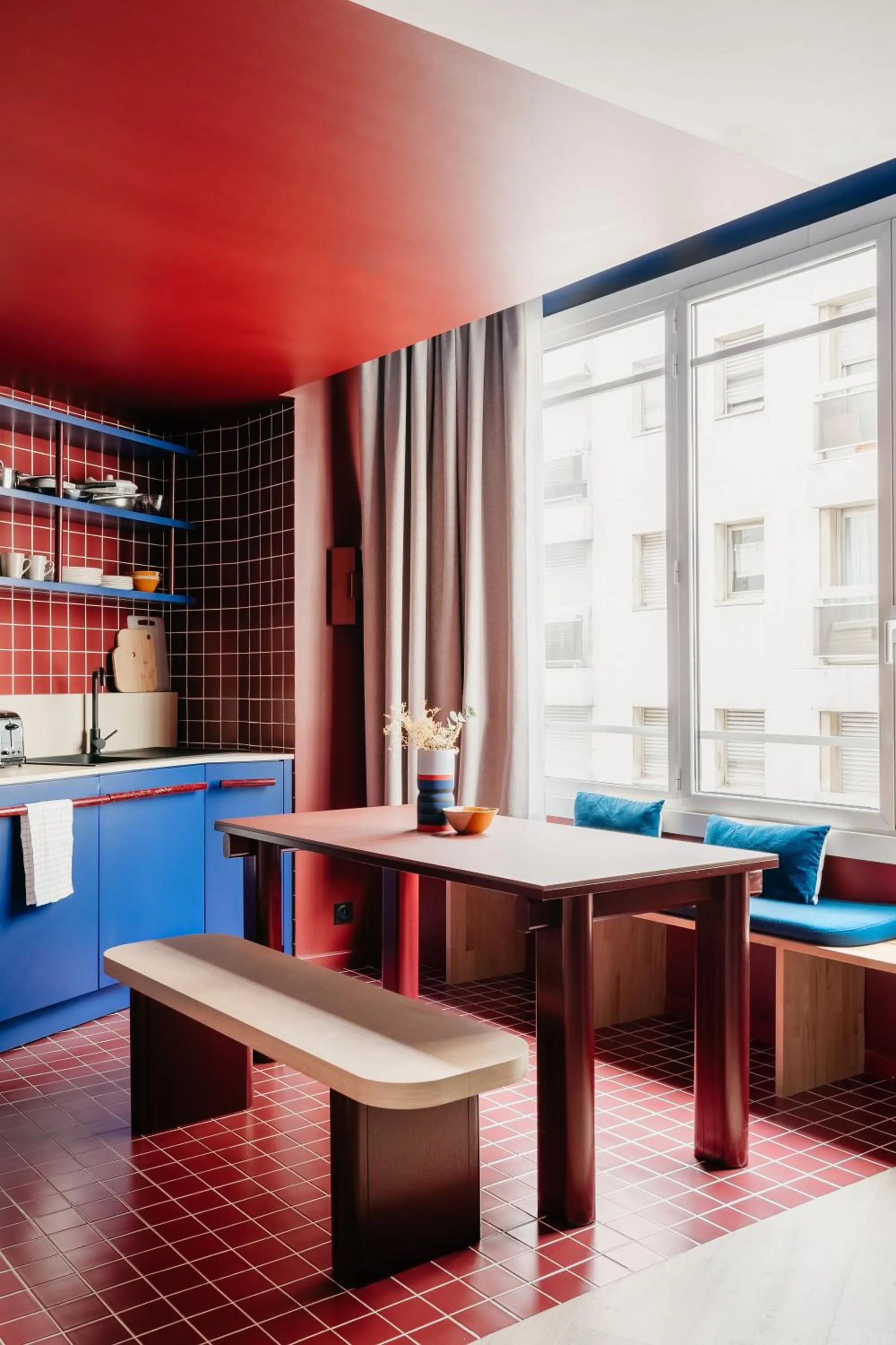 kitchen in Edgar Suites Auteuil - Le Marois