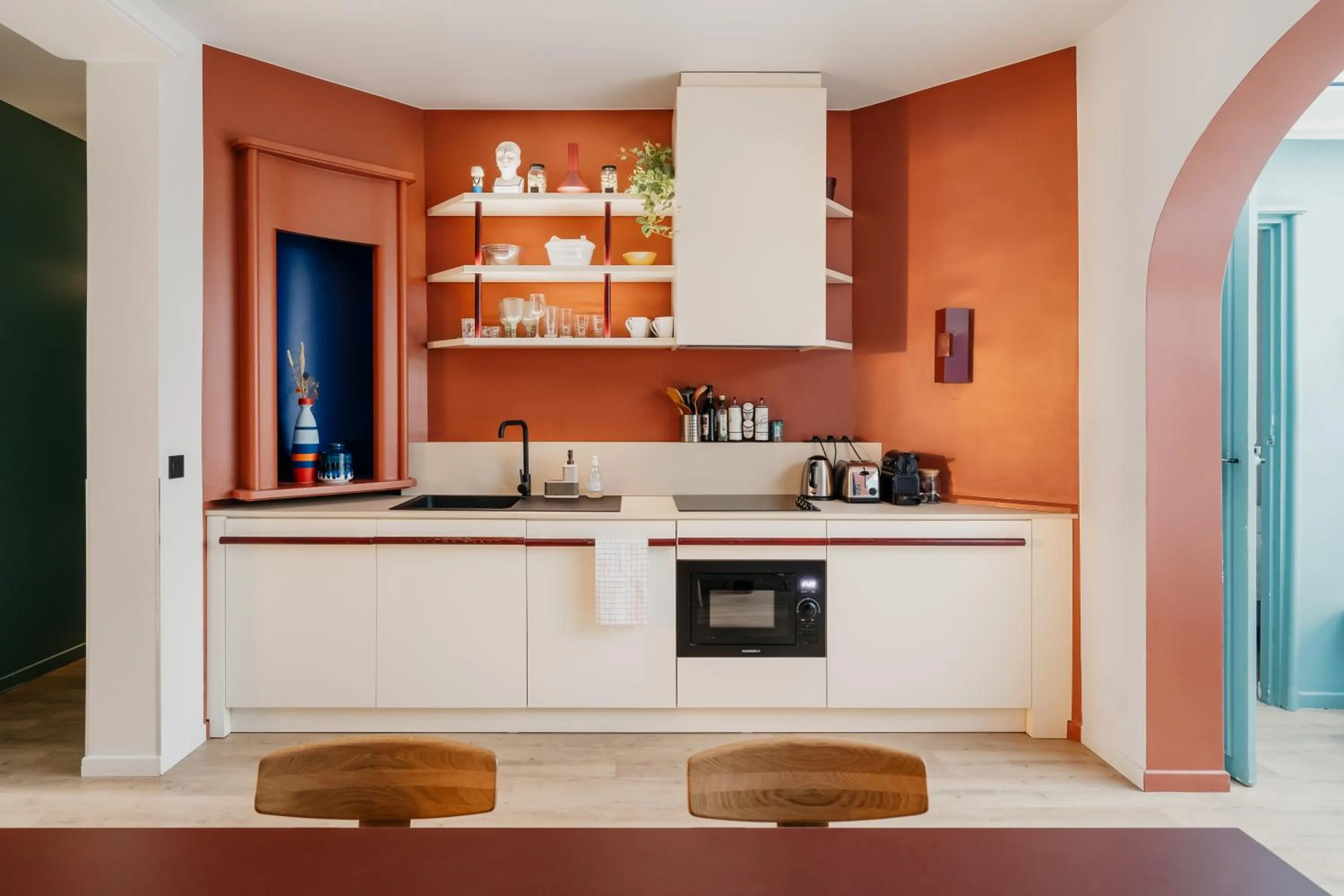 Kitchen or kitchenette in Edgar Suites Auteuil - Le Marois