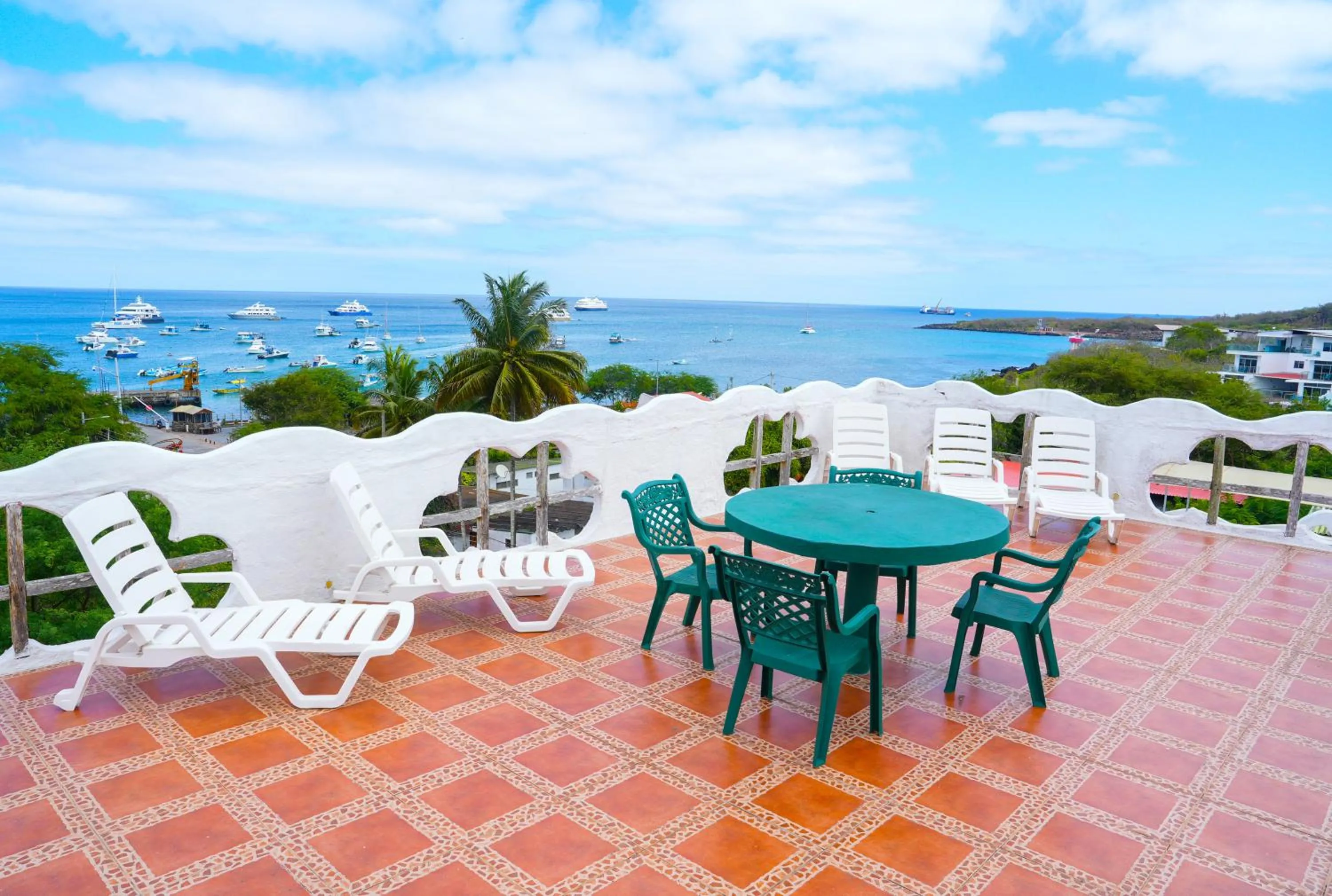 Royal Galápagos Inn