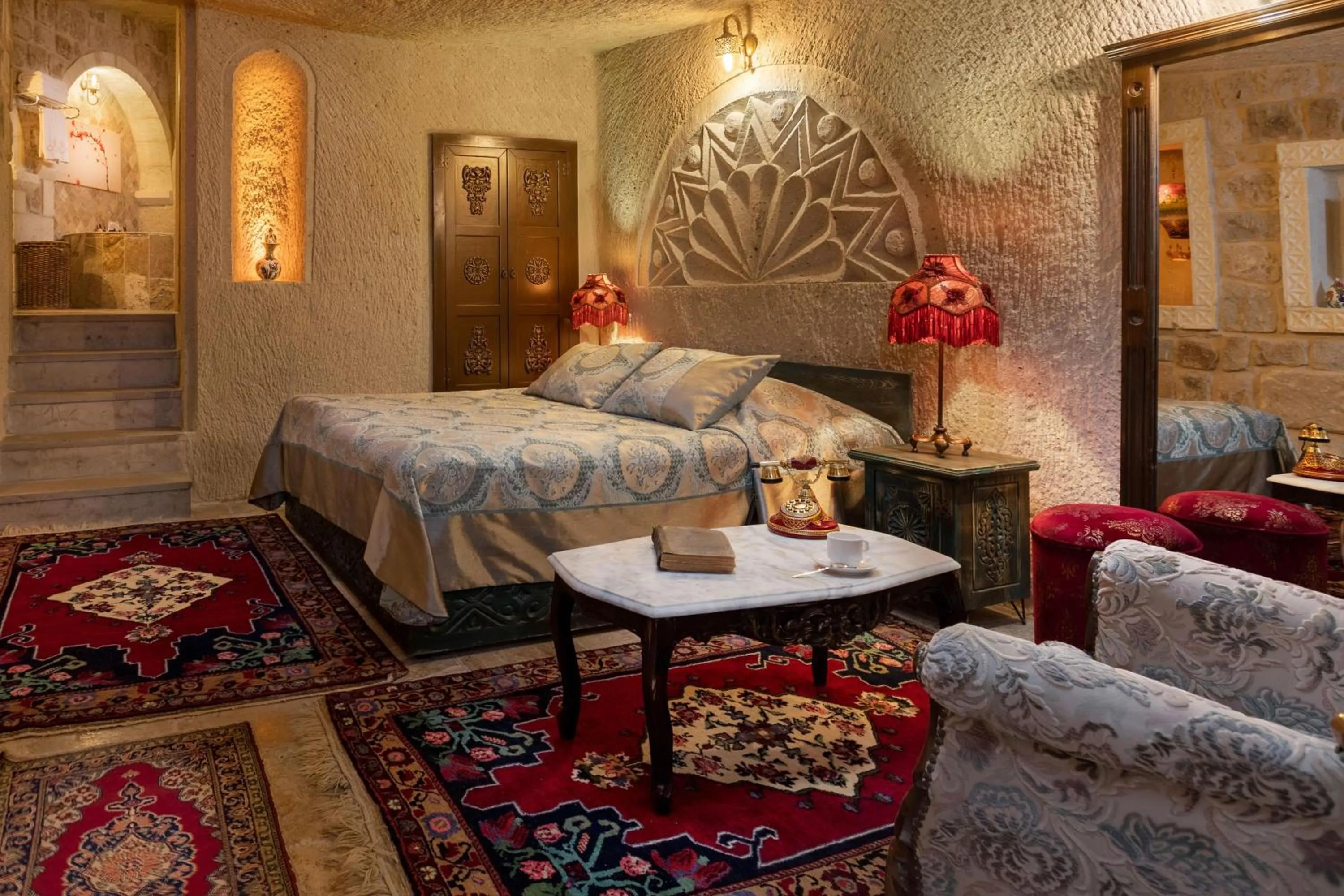 Photo of the whole room, Bed in Cappadocia Acer Cave Hotel