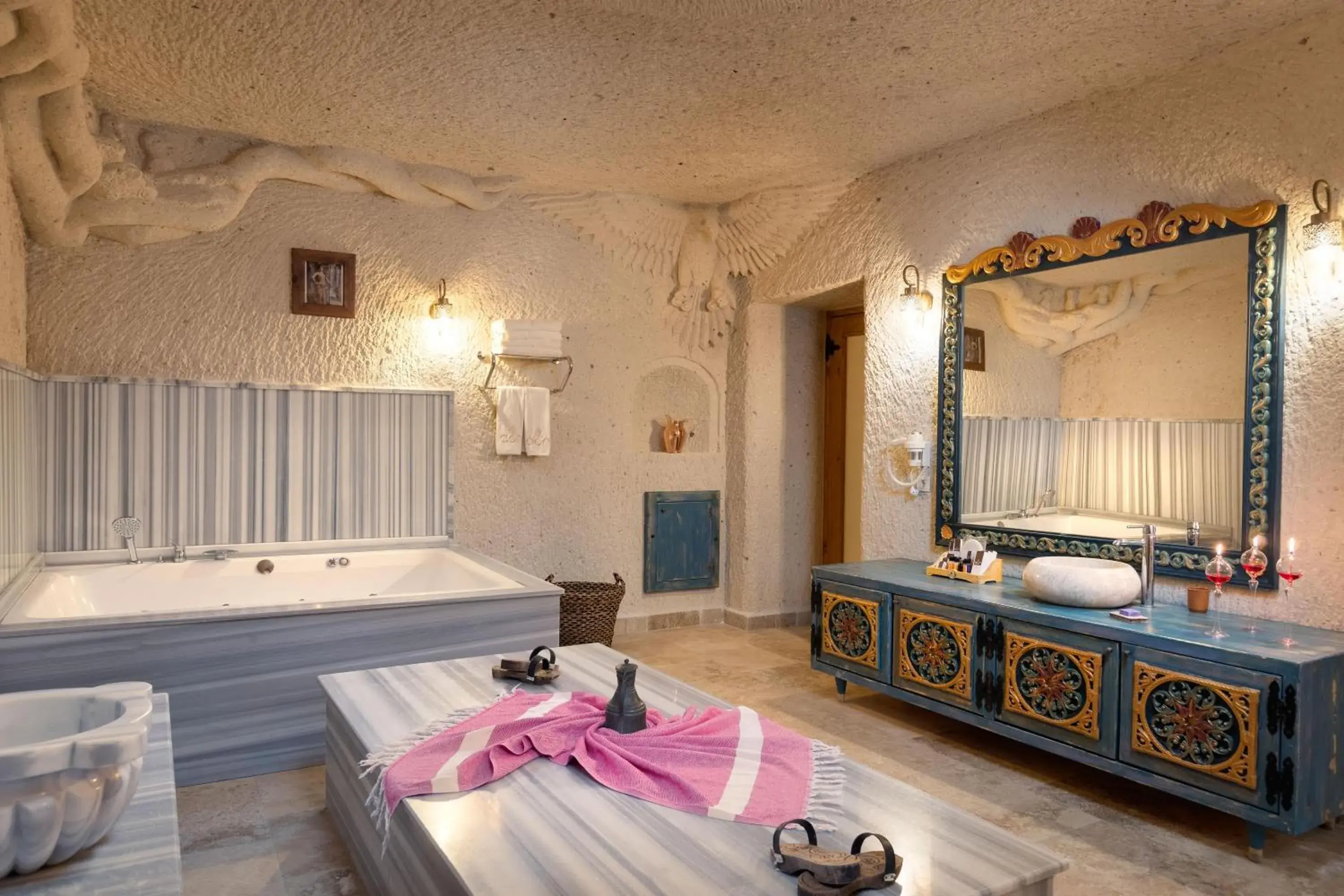 Deluxe King Suite in Cappadocia Acer Cave Hotel Deluxe King Suite in Cappadocia Acer Cave Hotel
