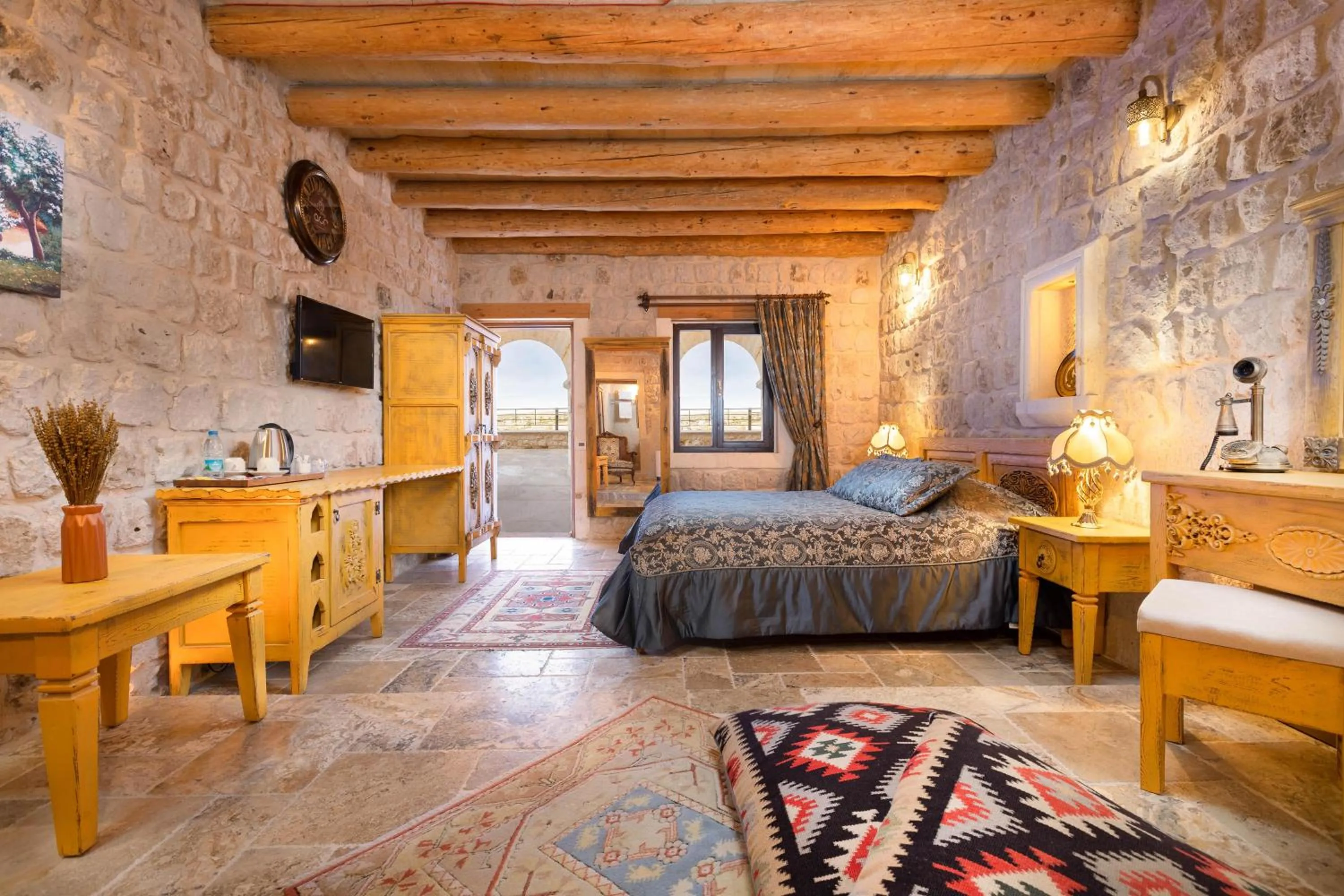 Photo of the whole room, Bed in Cappadocia Acer Cave Hotel