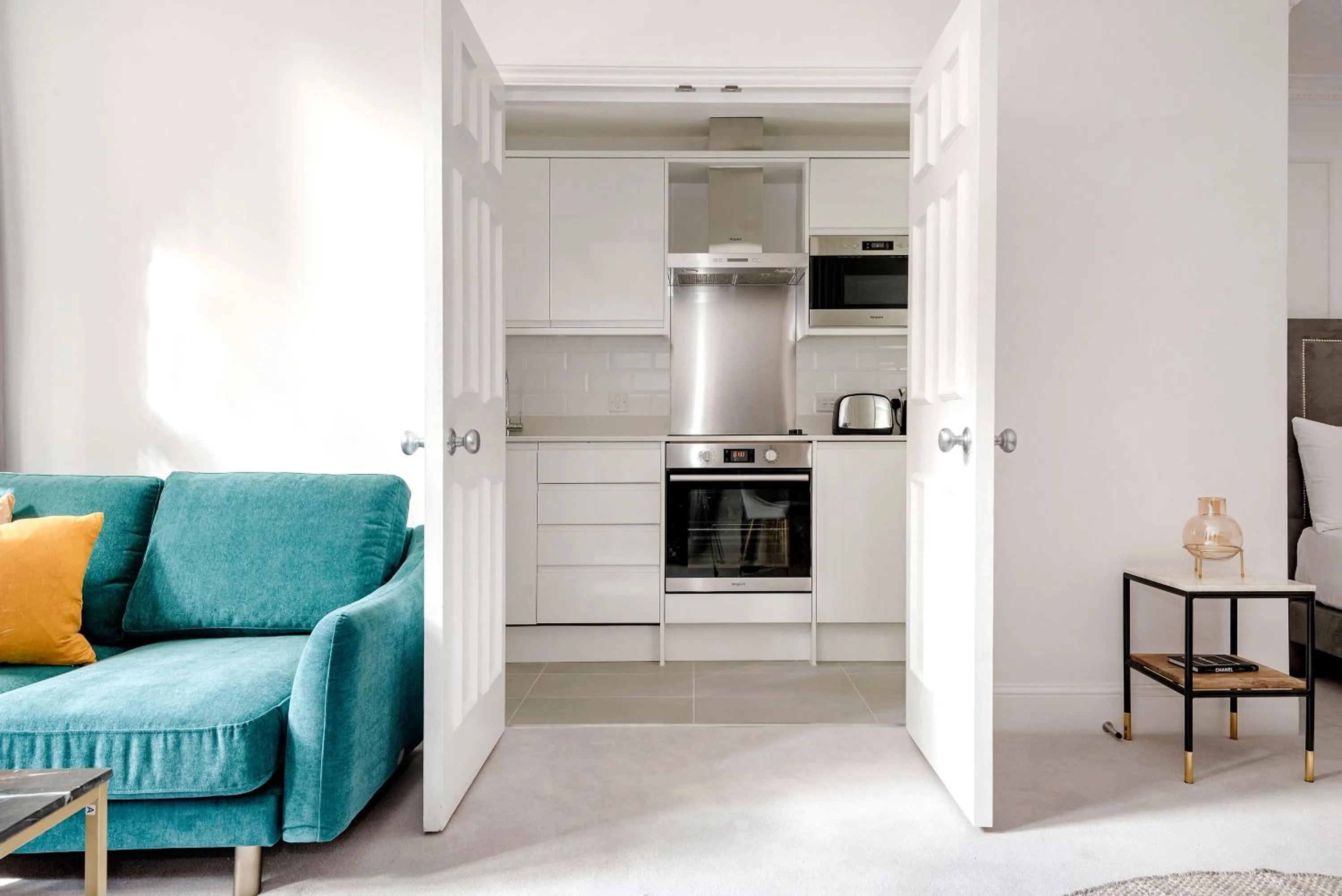 Living room in 3 Sloane Gardens