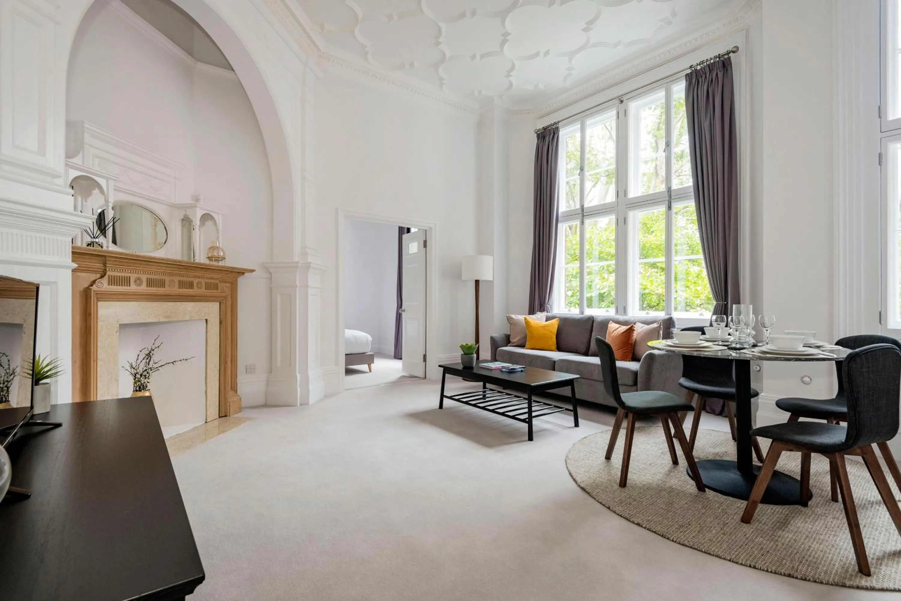 Living room in 3 Sloane Gardens