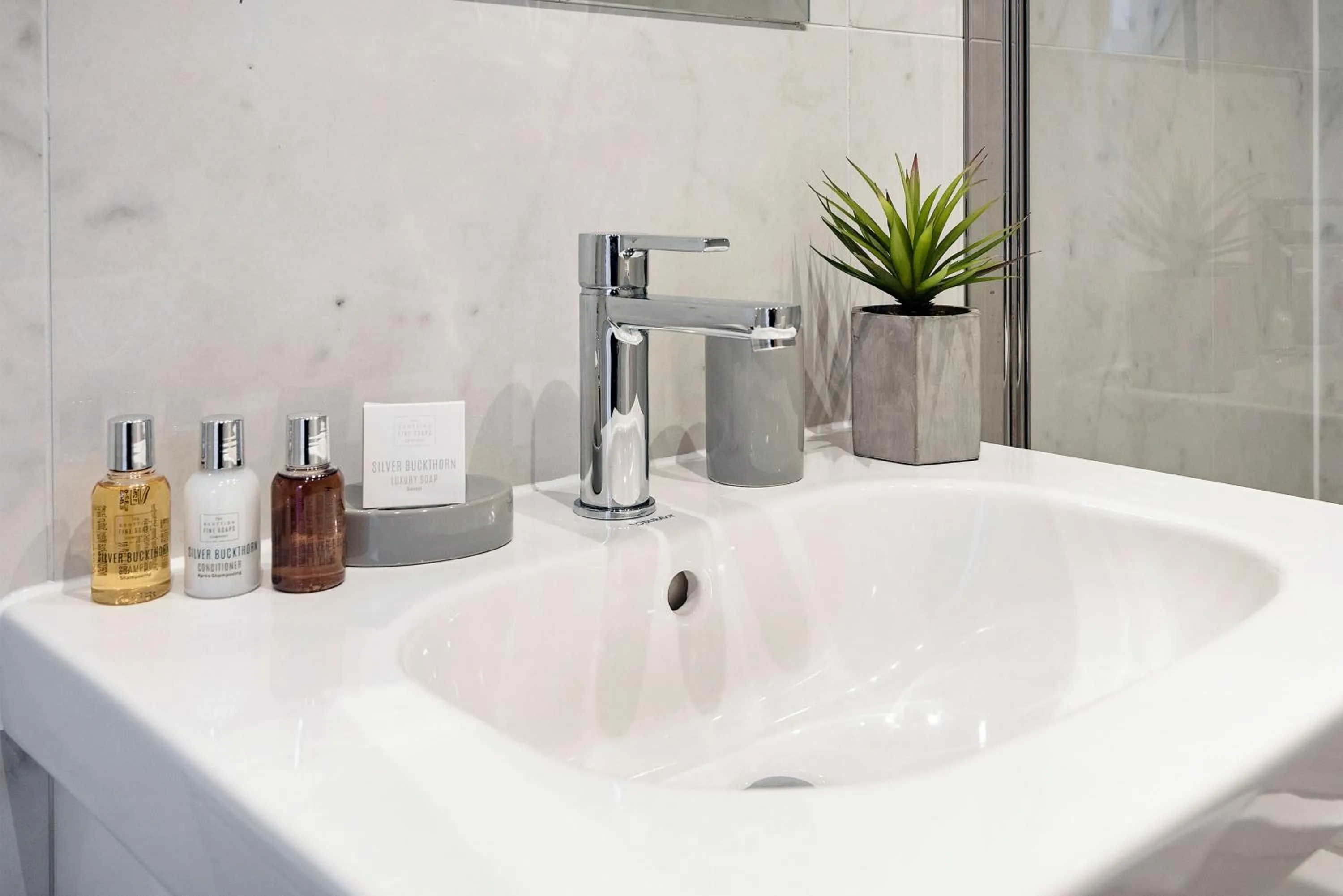 Bathroom in 3 Sloane Gardens