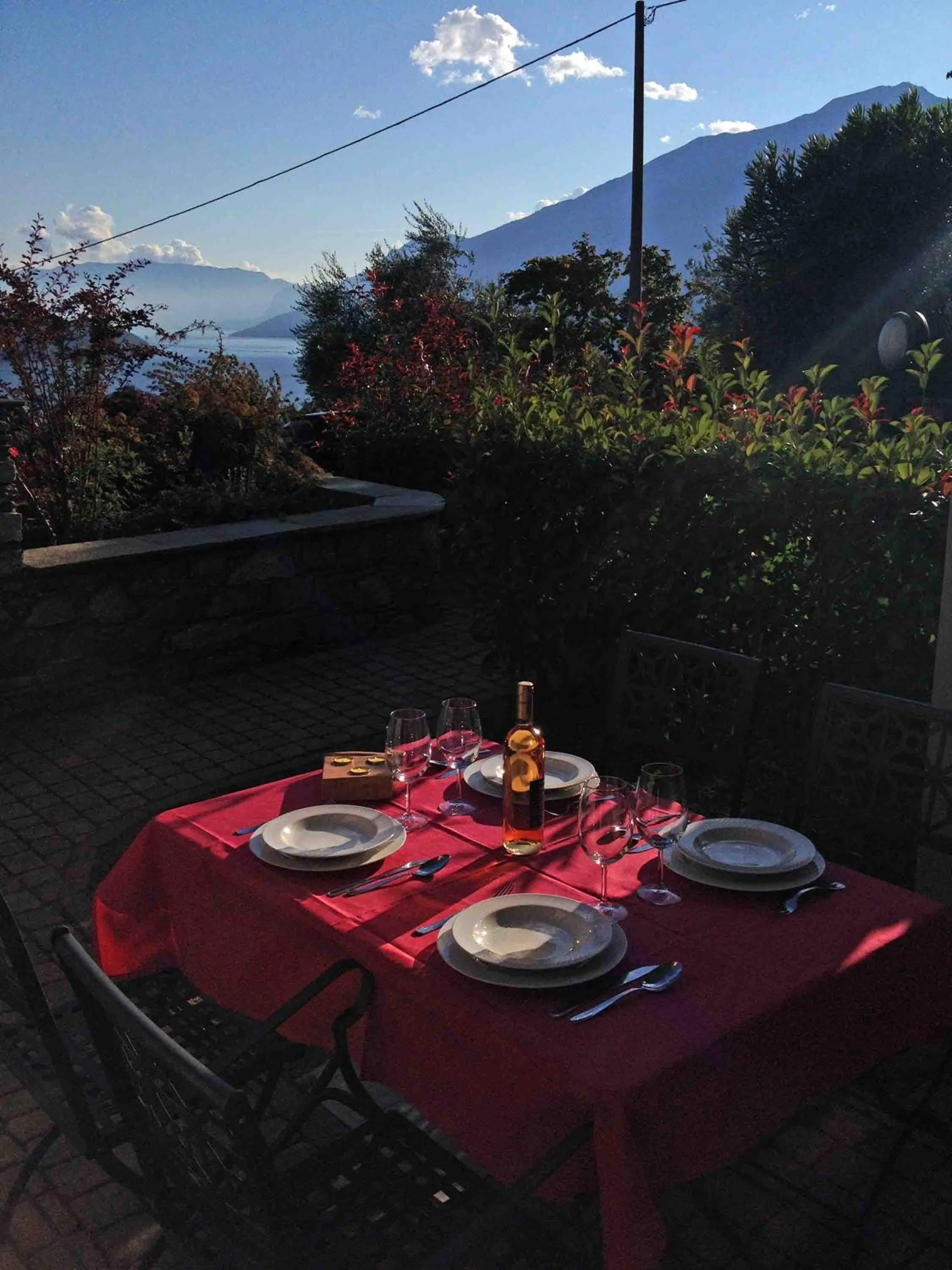 Patio in Residence La Collina