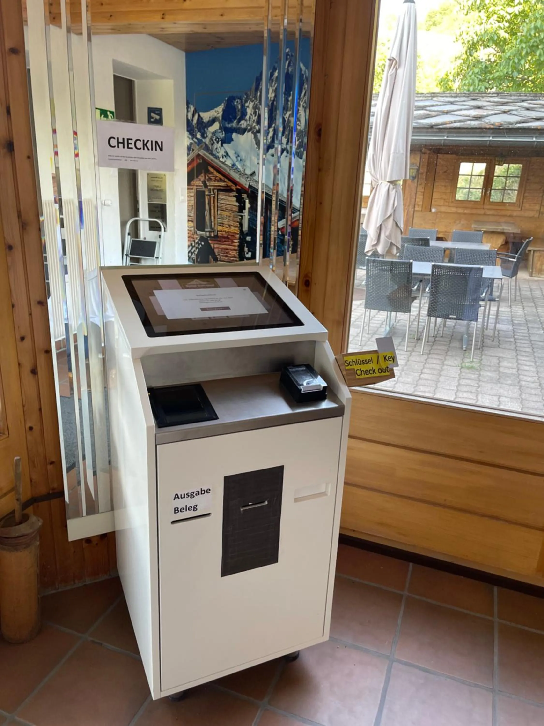 Lobby or reception, Kitchen/Kitchenette in VISP erblick H O T E L AUSSERBERG Early & Late Check-in