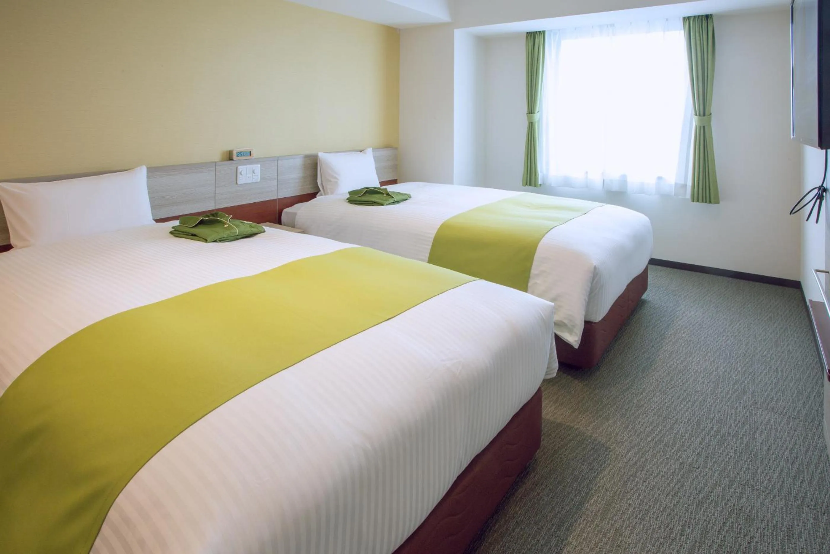 Bed in Kuretake Inn Premium Meieki minami