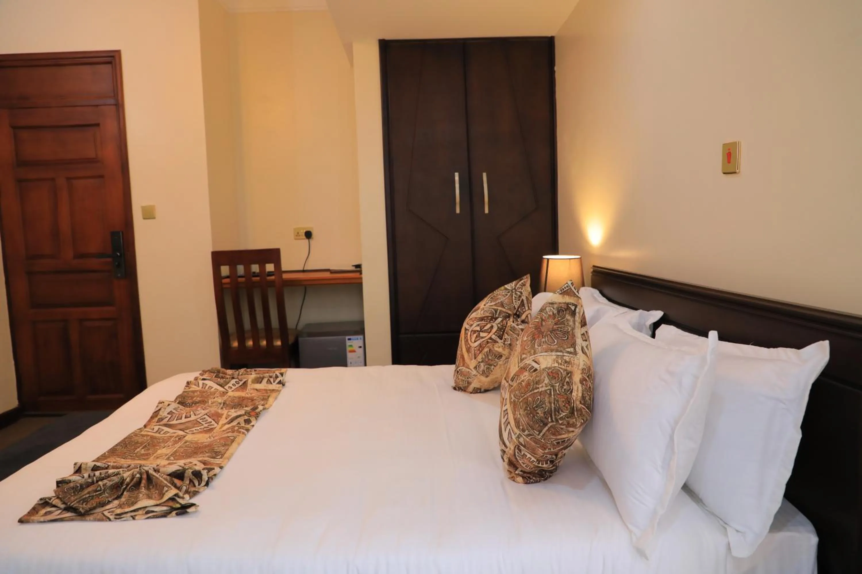 Bed in Precious Villas Lubowa