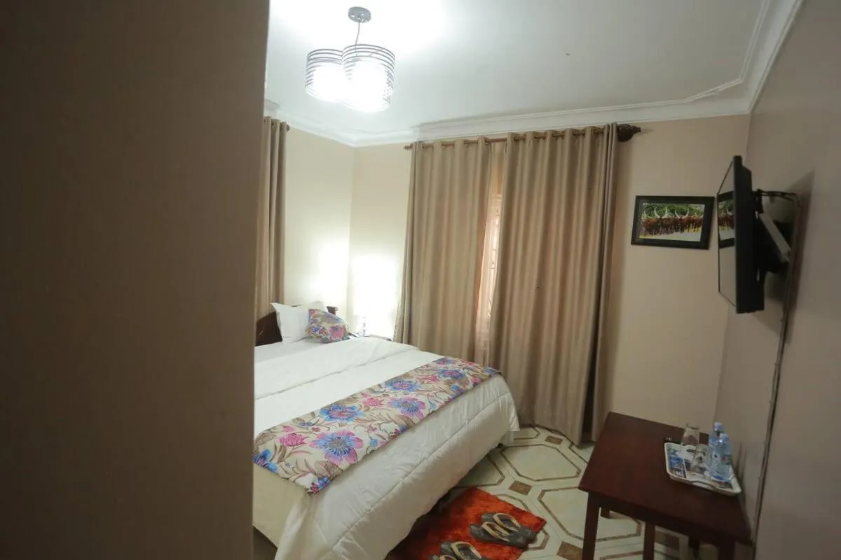 Bedroom, Bed in Precious Villas Lubowa