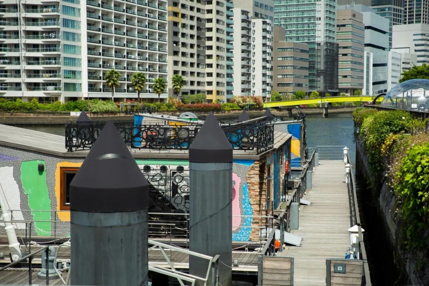 Facade/entrance in PETALS TOKYO - Floating Hotel