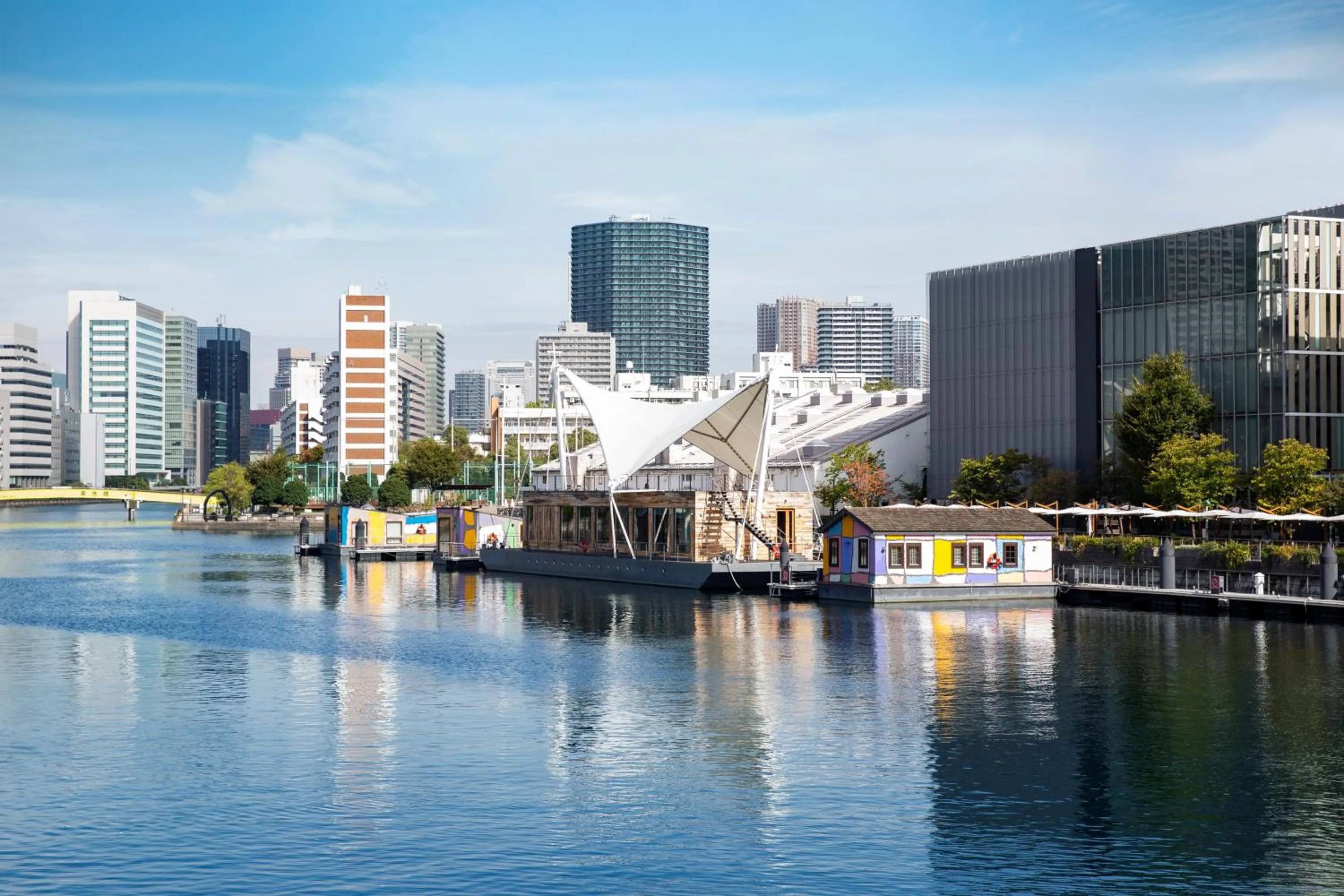 Property building in PETALS TOKYO - Floating Hotel