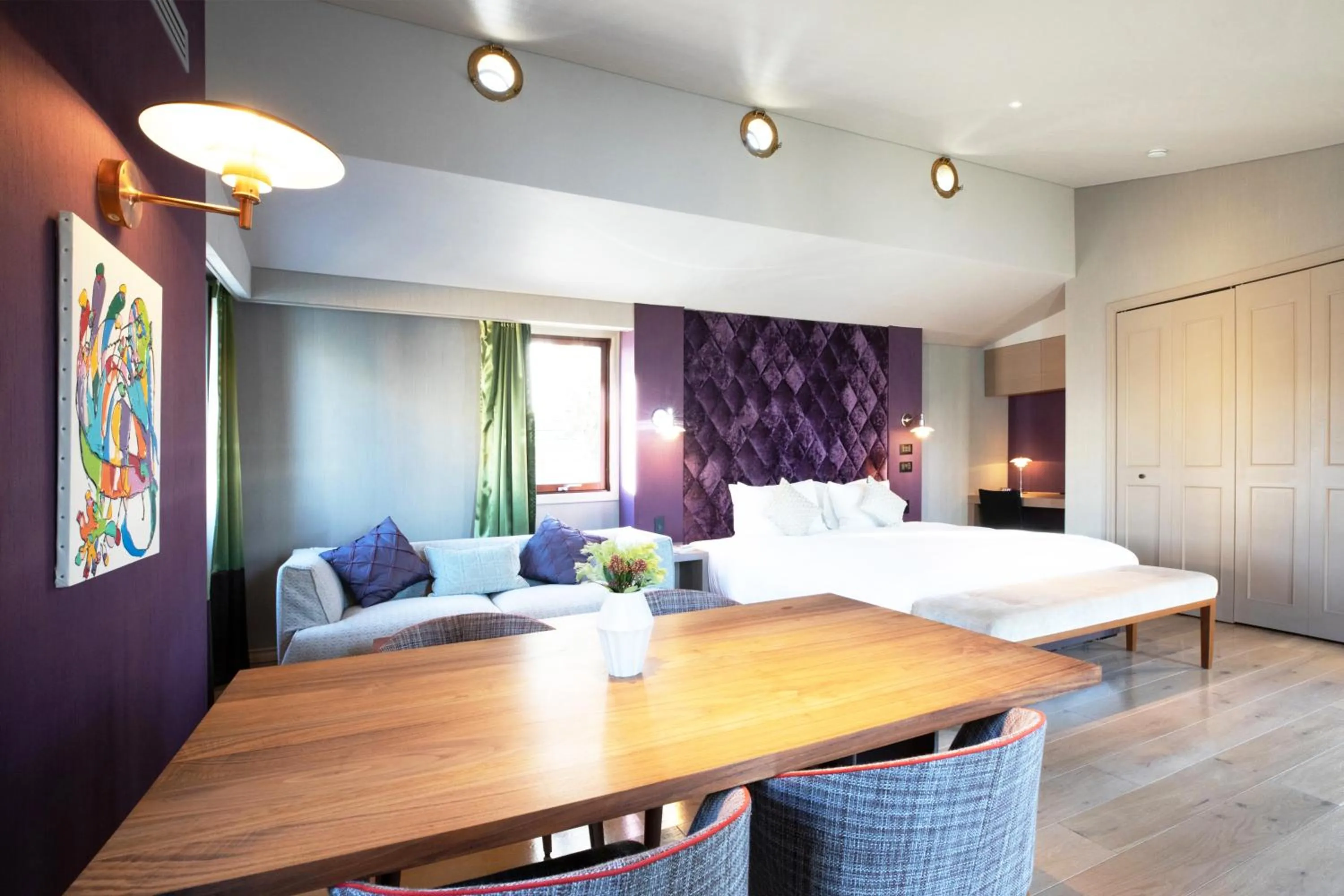 Bed in PETALS TOKYO - Floating Hotel