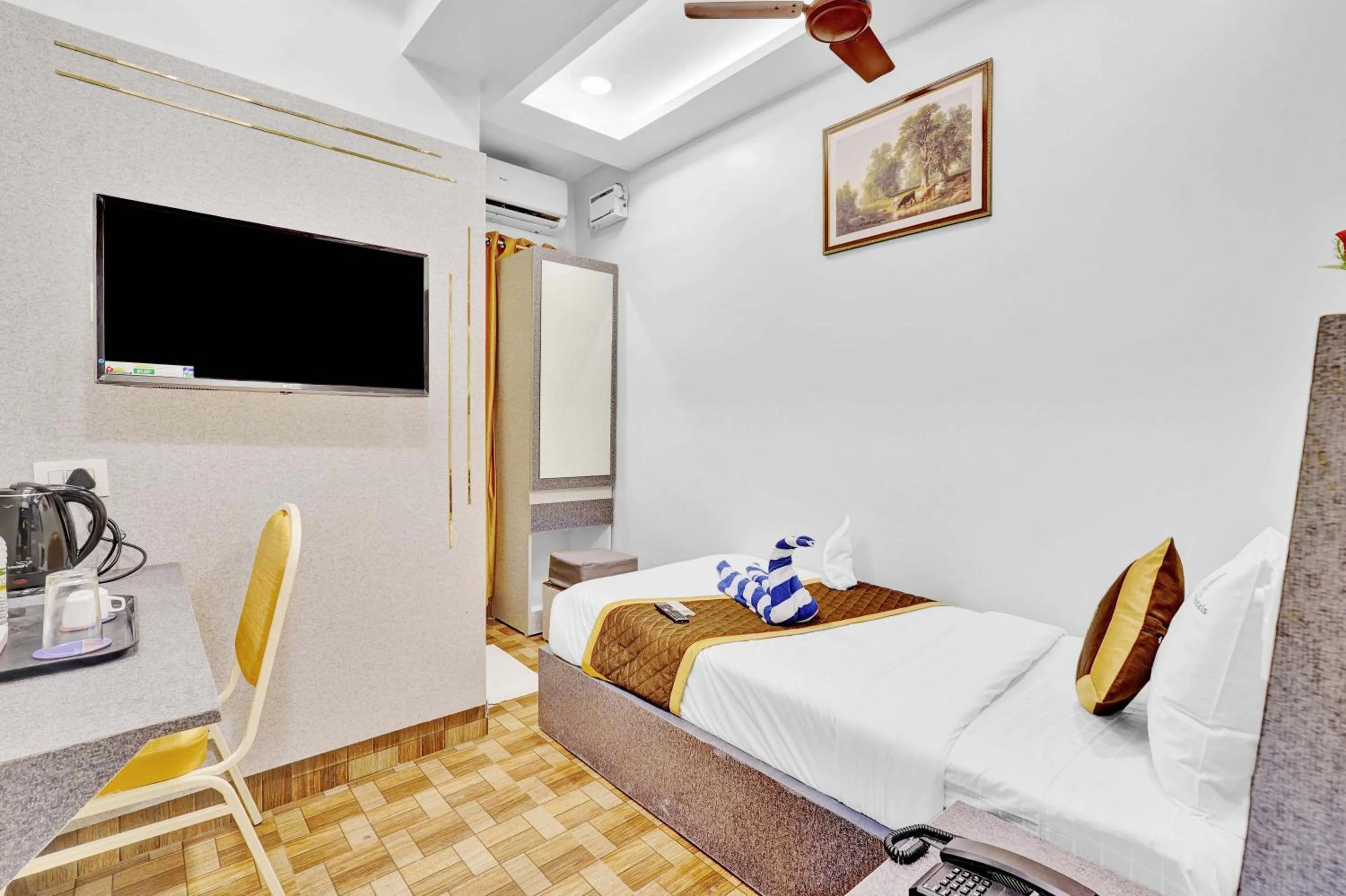 Bedroom, Bed in The K11 Hotels - T Nagar