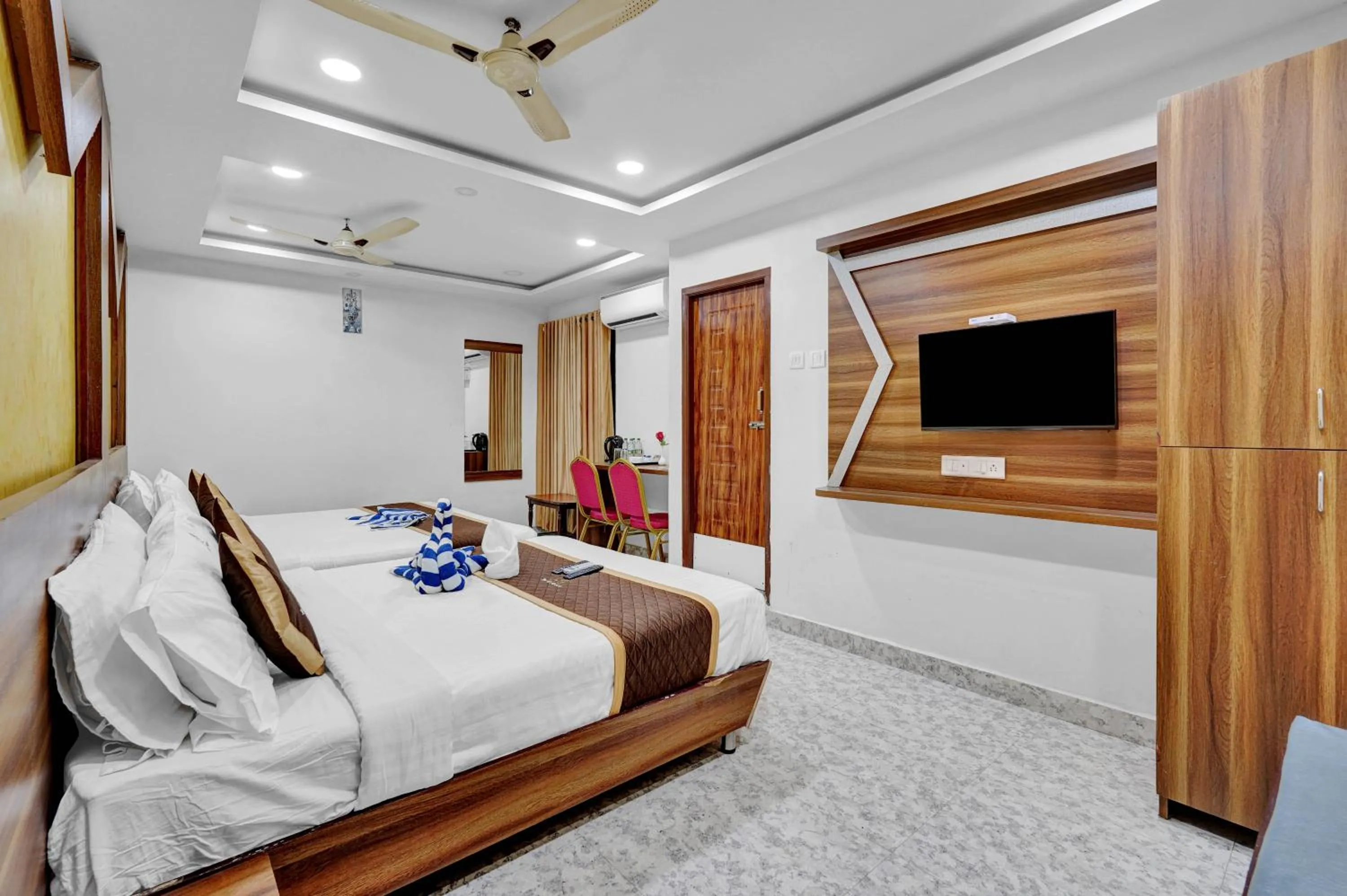 Bedroom, Bed in The K11 Hotels - T Nagar