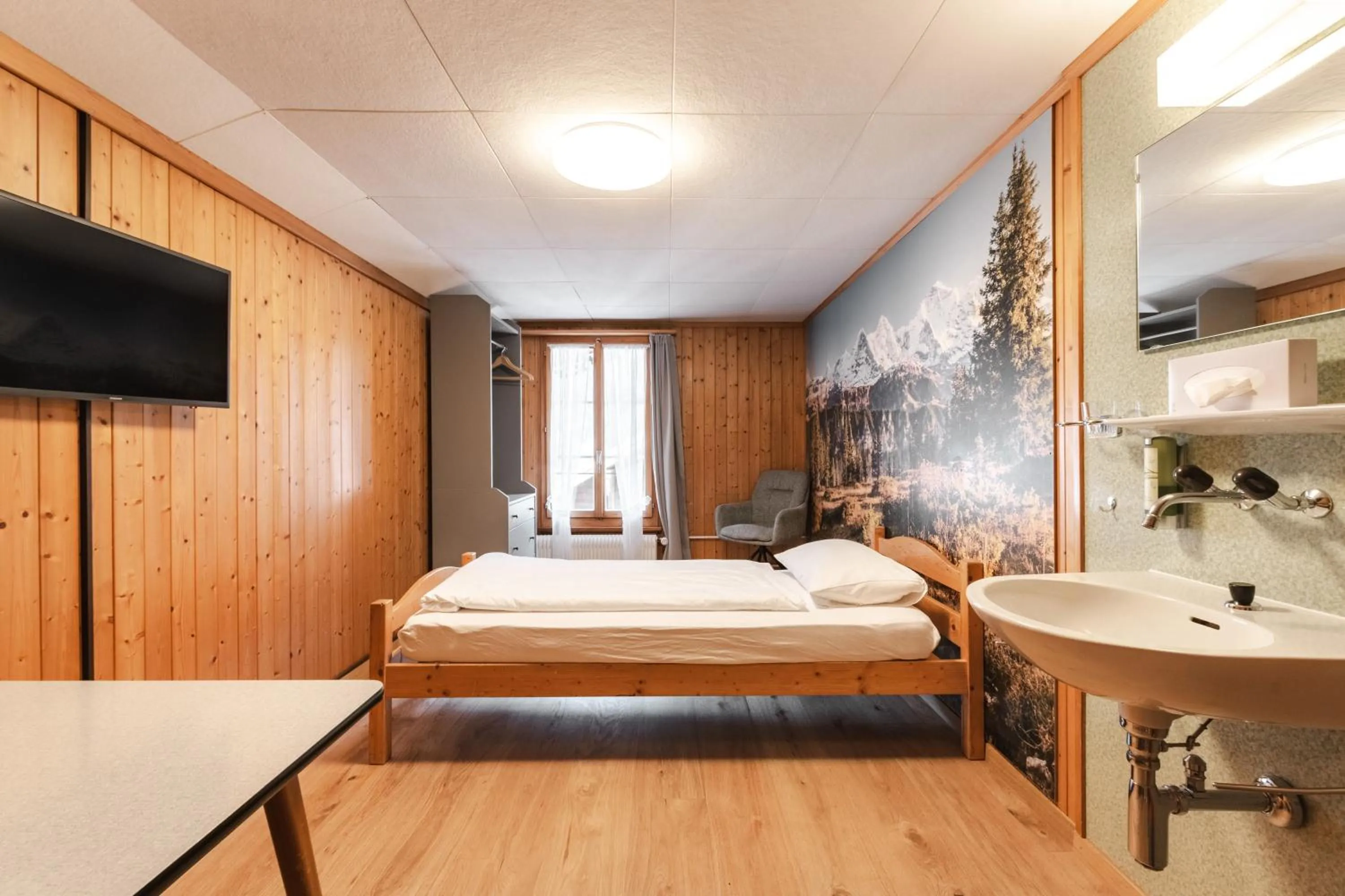 Photo of the whole room, Bed in Gasthof Bären