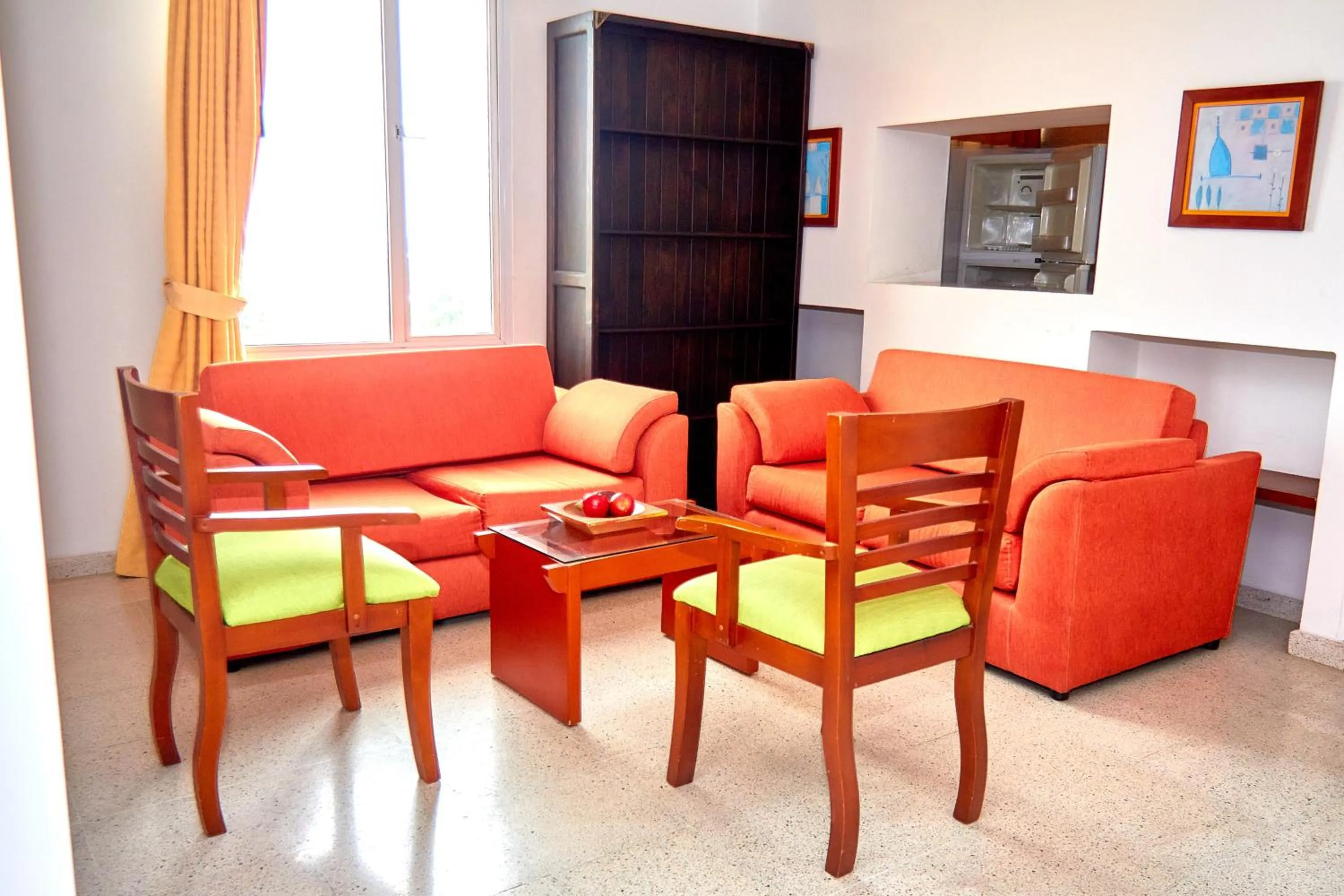 Living room in Hotel Torre del Prado