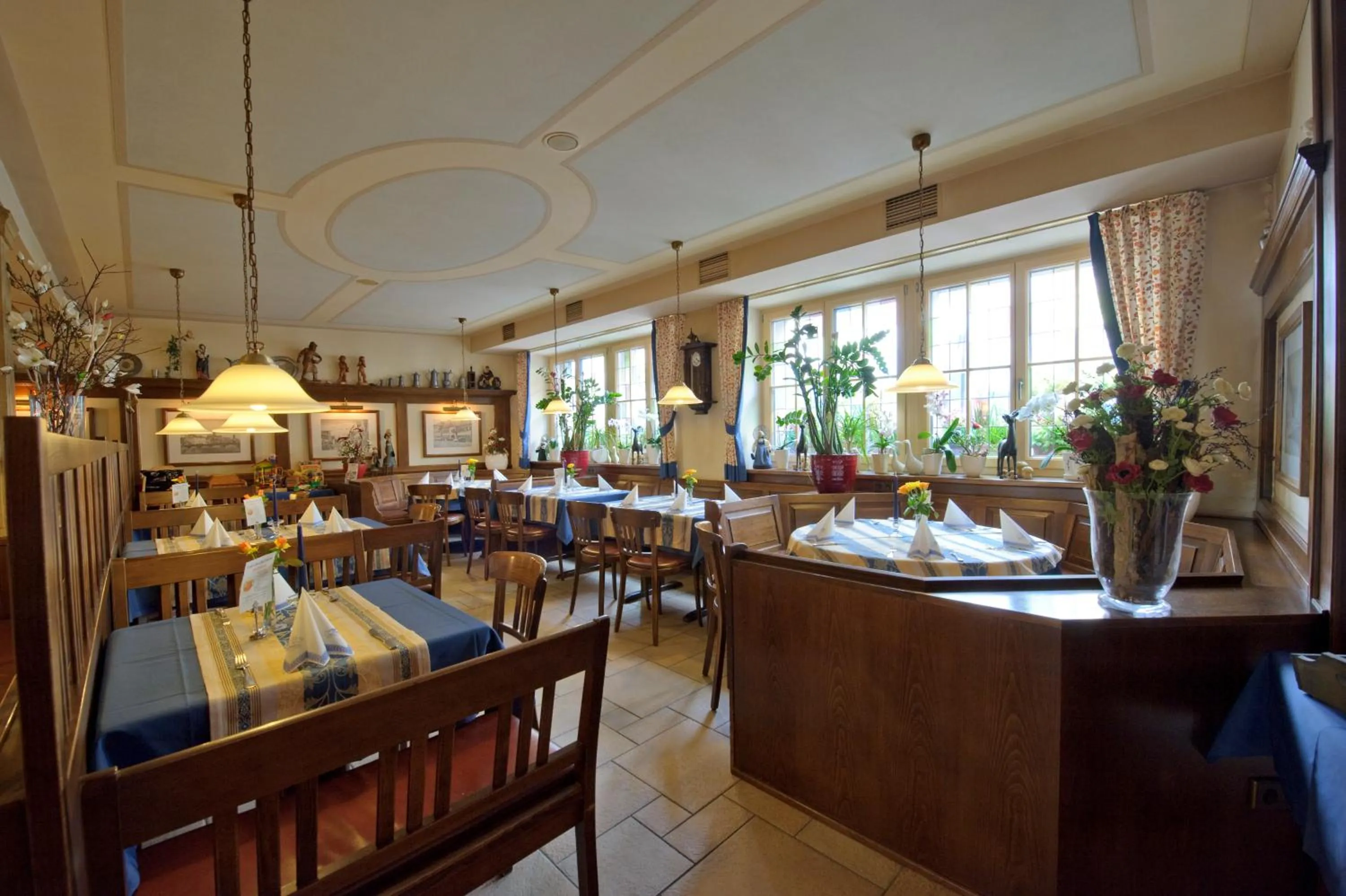 Restaurant/places to eat in Hotel Adlerbräu