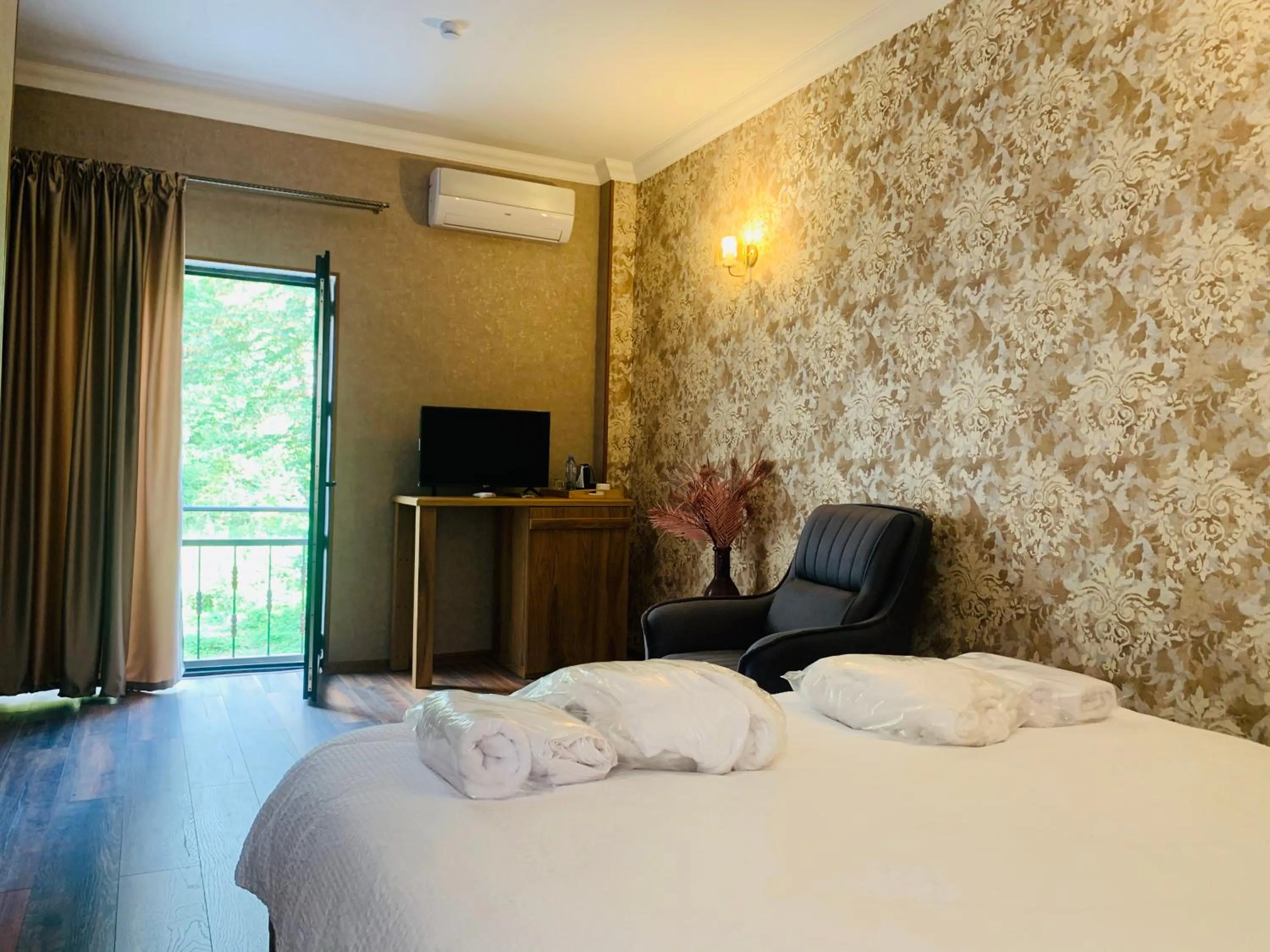 Bed in Wald Hotel Lagodekhi Rooms