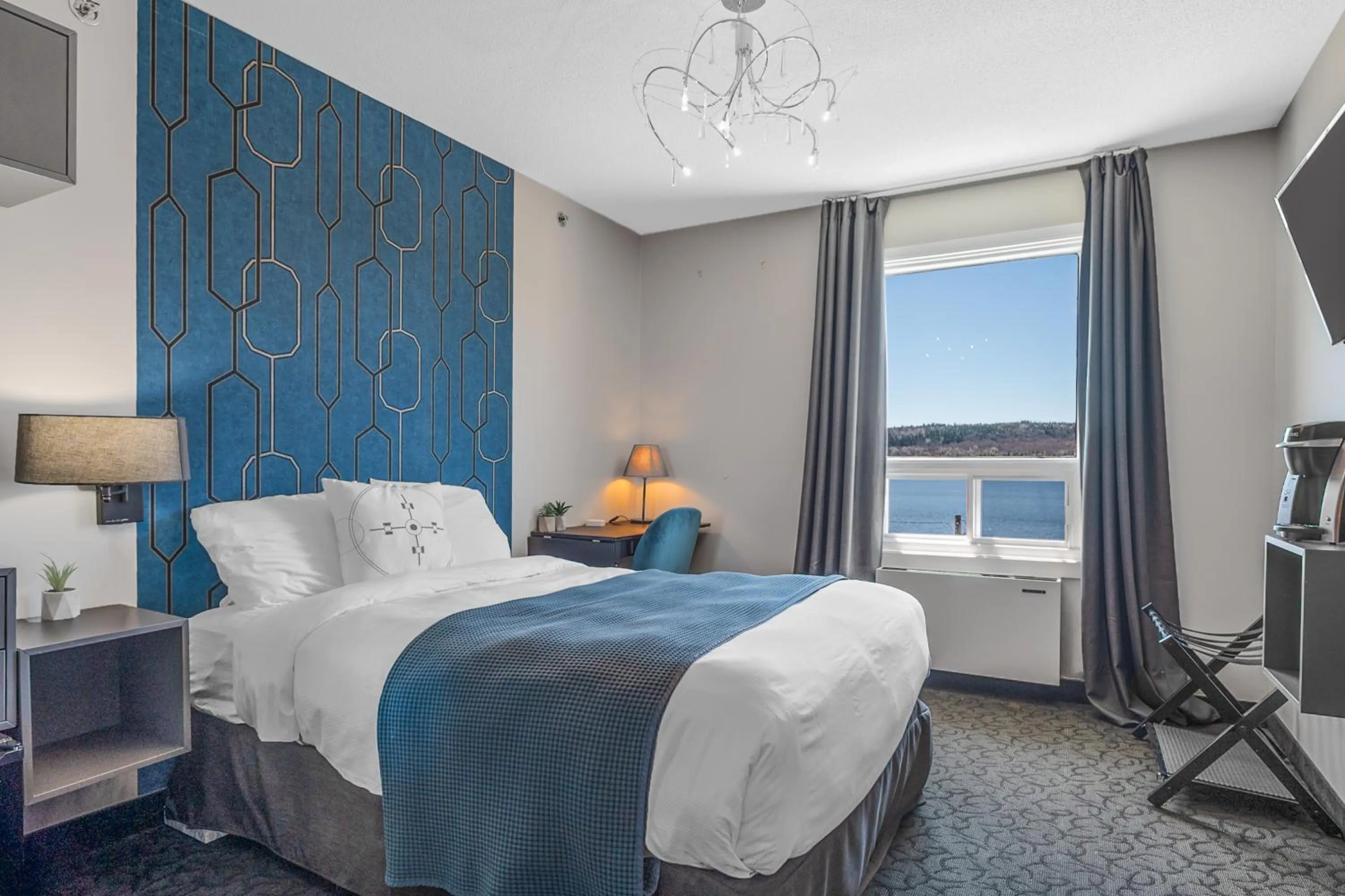 Bed in Manoir Lac-Etchemin