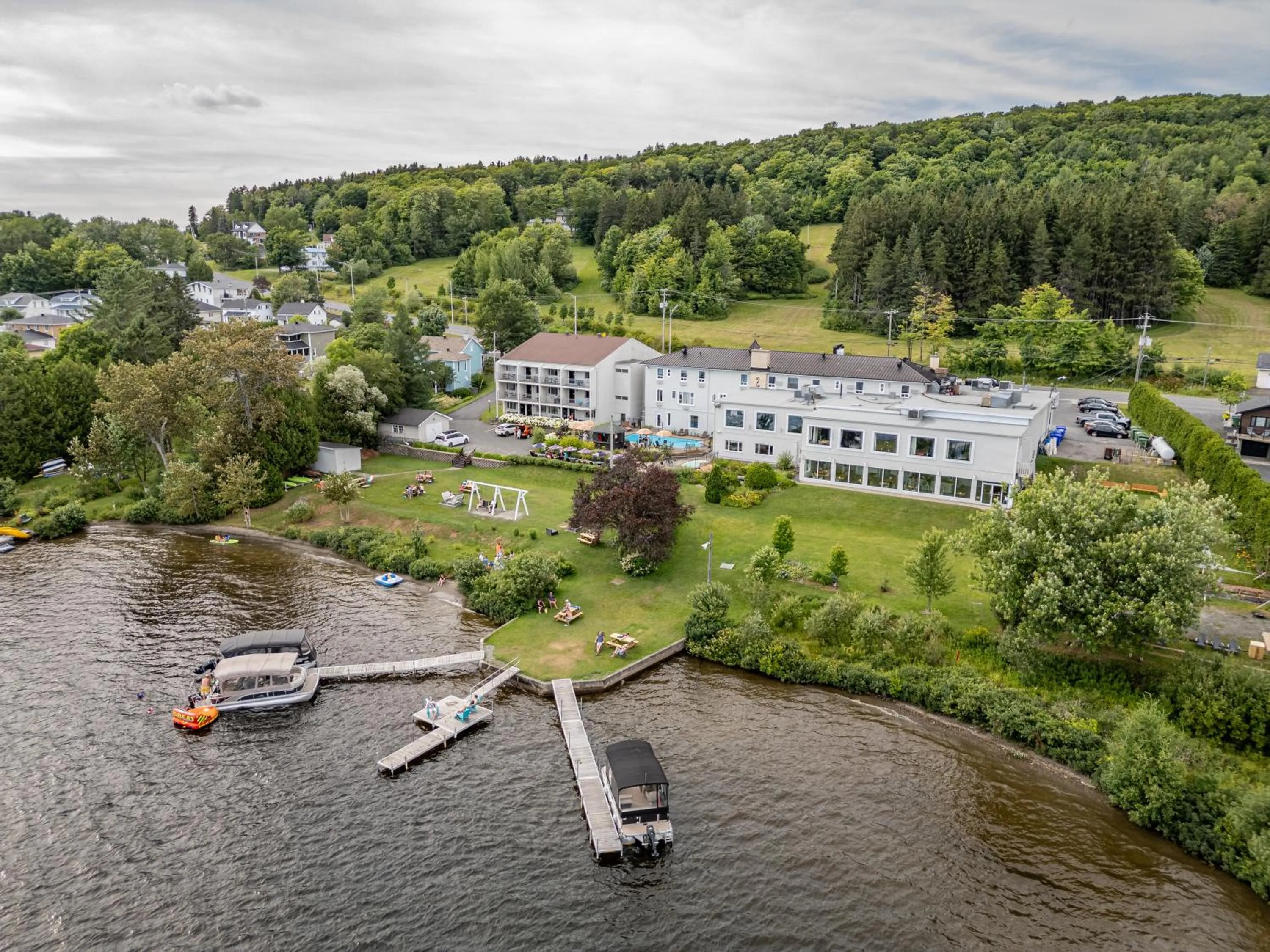 Property building in Manoir Lac-Etchemin